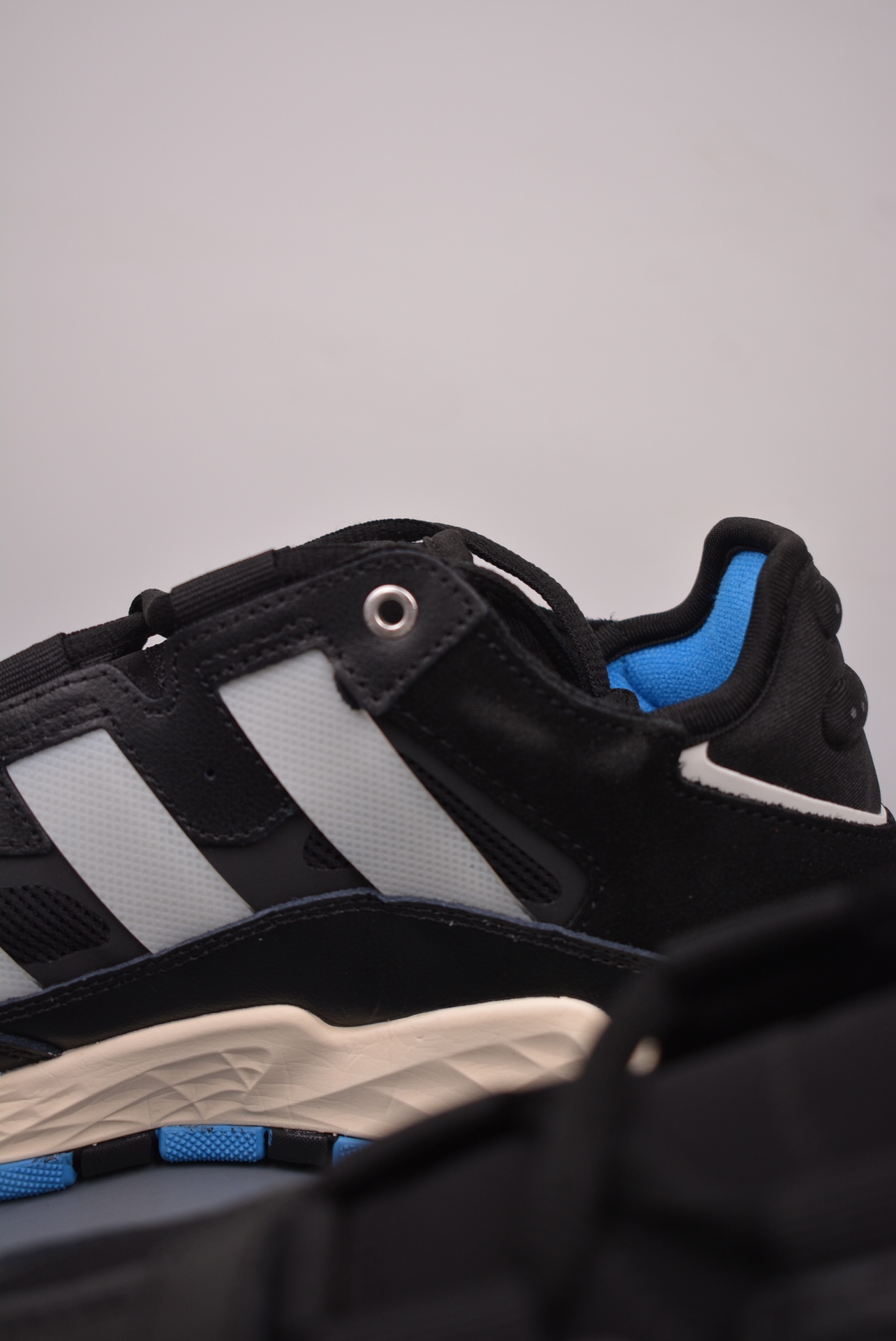 Adidas Originals Niteball Black White Blue FW2477