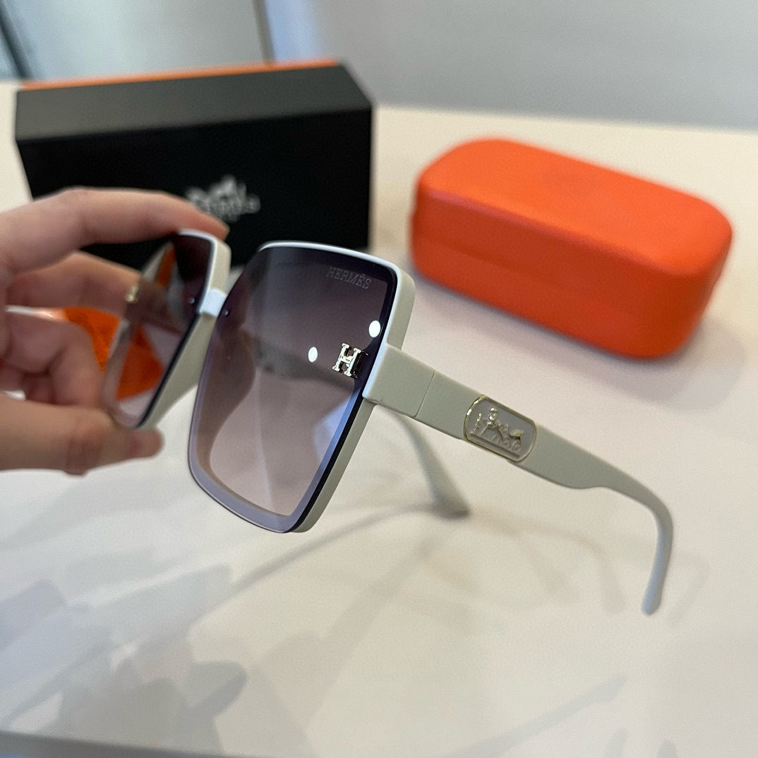 Hermes Square Frame Sunglasses