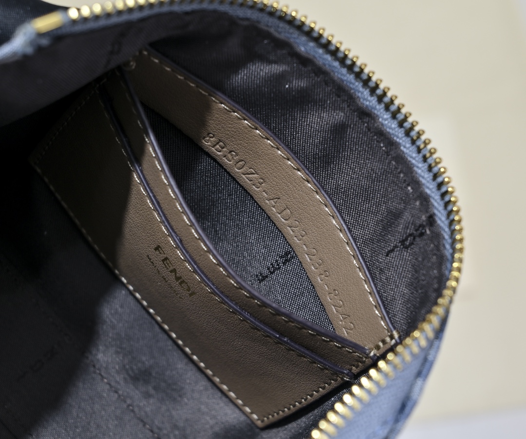 FENDI Baguette Denim Clutch 7717