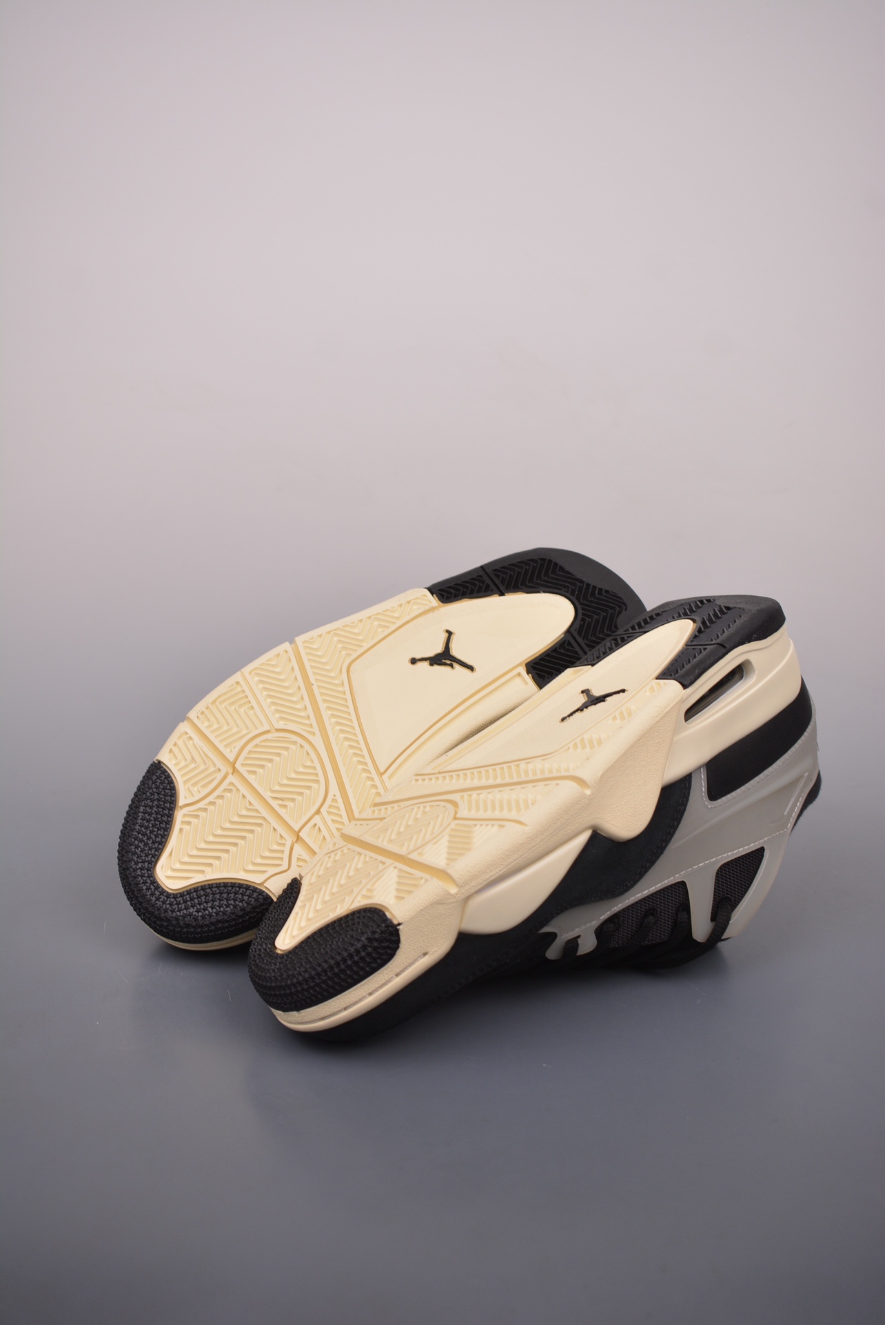 Nike Air Jordan 4 Retro RM Black Sail FQ7939-006