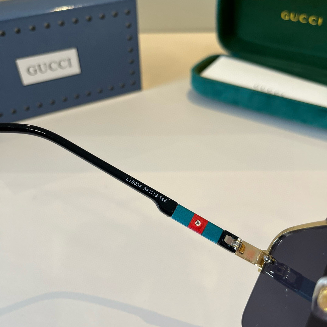 Gucci Square Frame Sunglasses