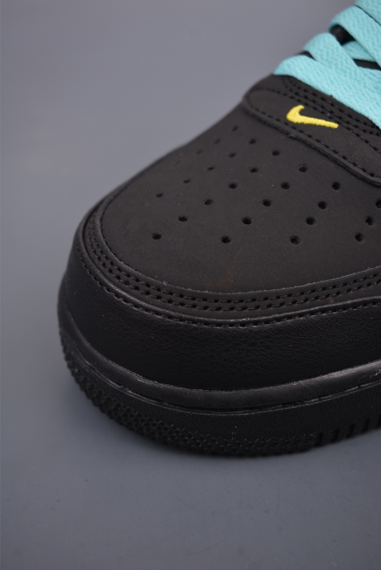 Nike Air Force 1 Low Tiffany Blue, Black