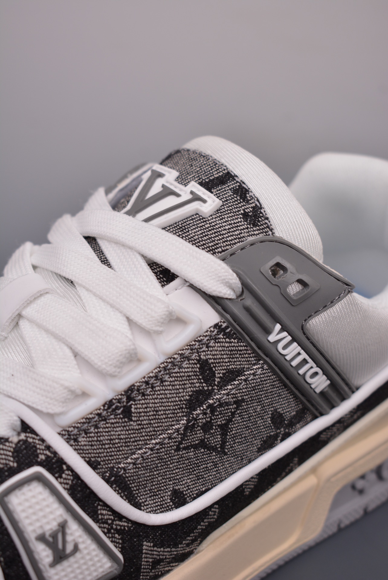 Louis Vuitton 2021s Trainer Limited Edition Black