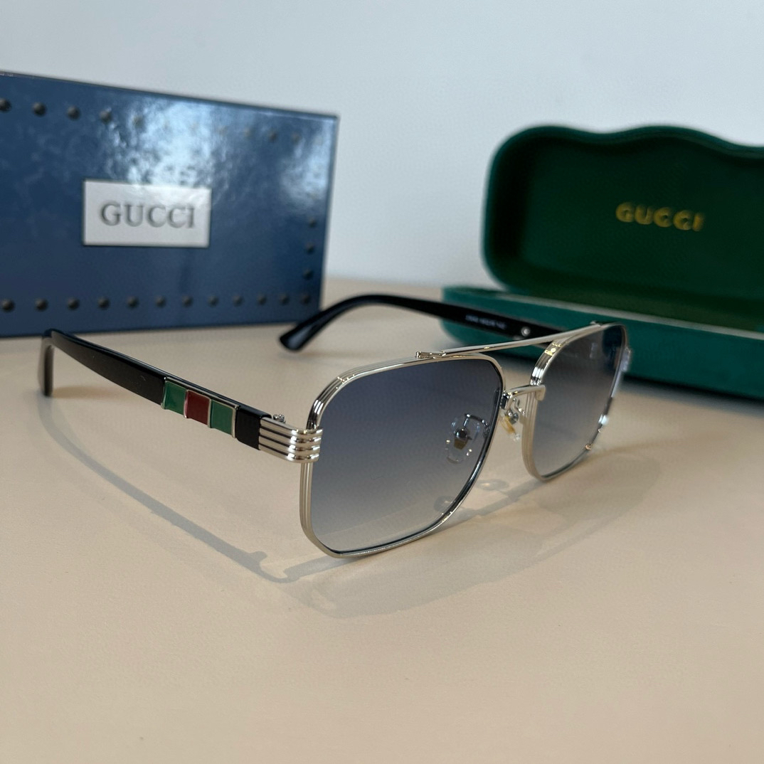 Gucci Square Frame Sunglasses