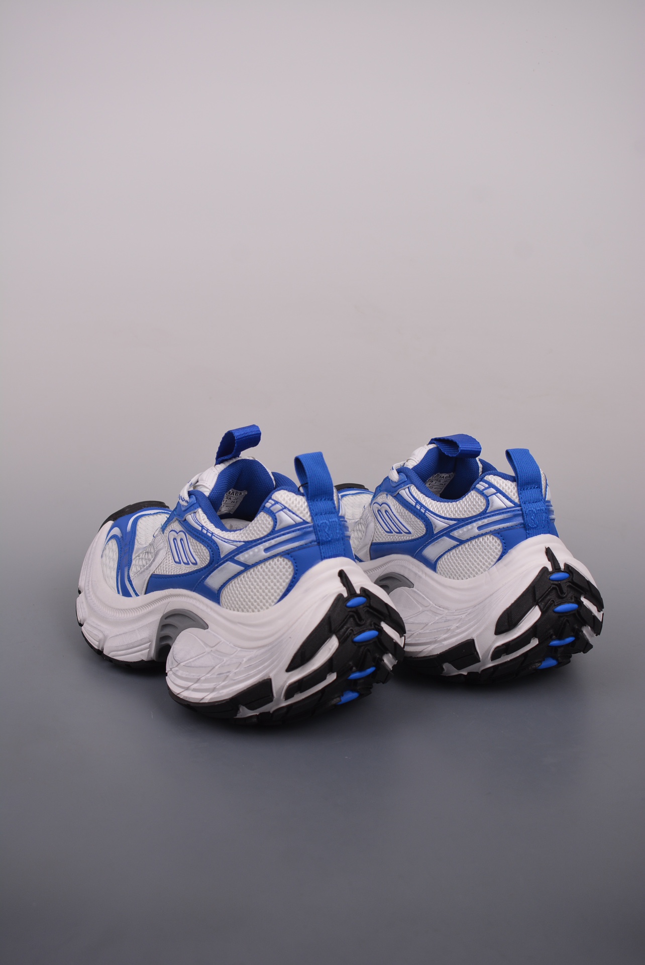 BALENCIAGA Cargo Sneaker 10XL blue and white distressed