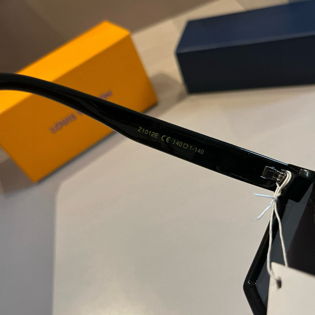 Louis Vuitton Square Frame Sunglasses
