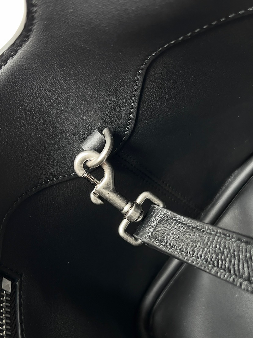 Balenciaga 2024 Early Spring Series Loer Hobo Bag