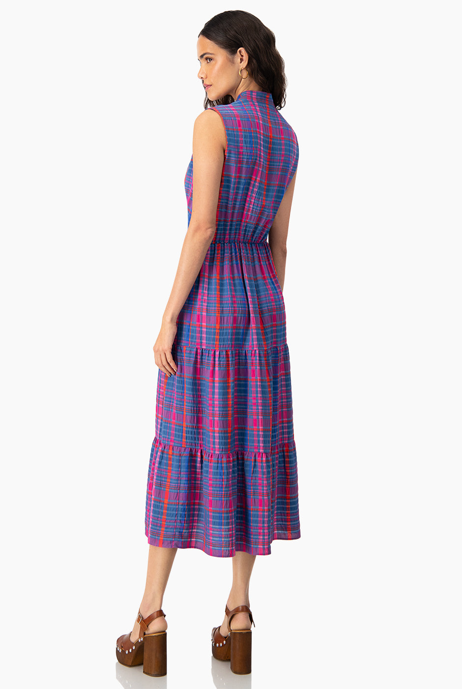 Vestido largo sin mangas y cuello tipo mao