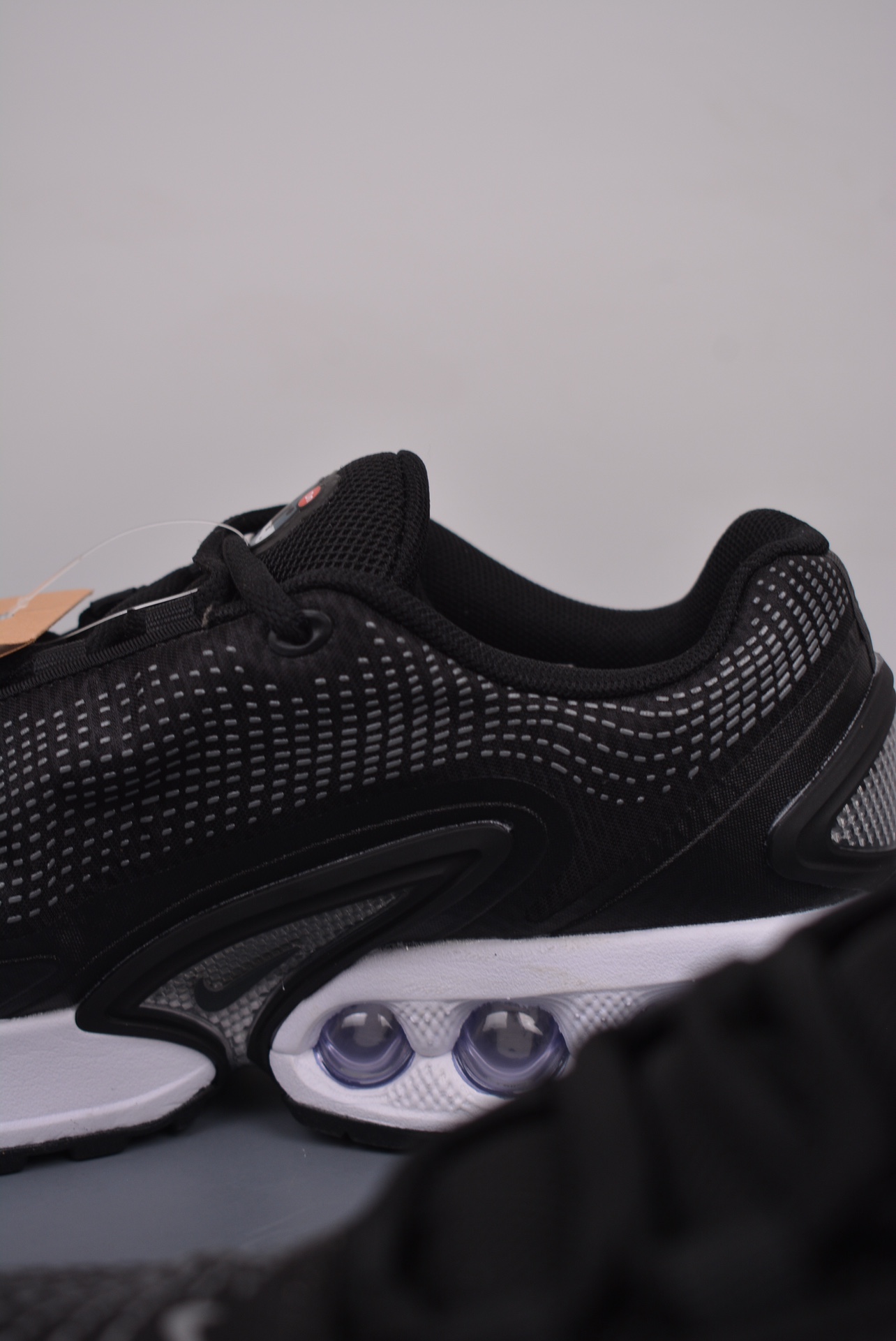 Nike Air Max DN Black White DV3337-005