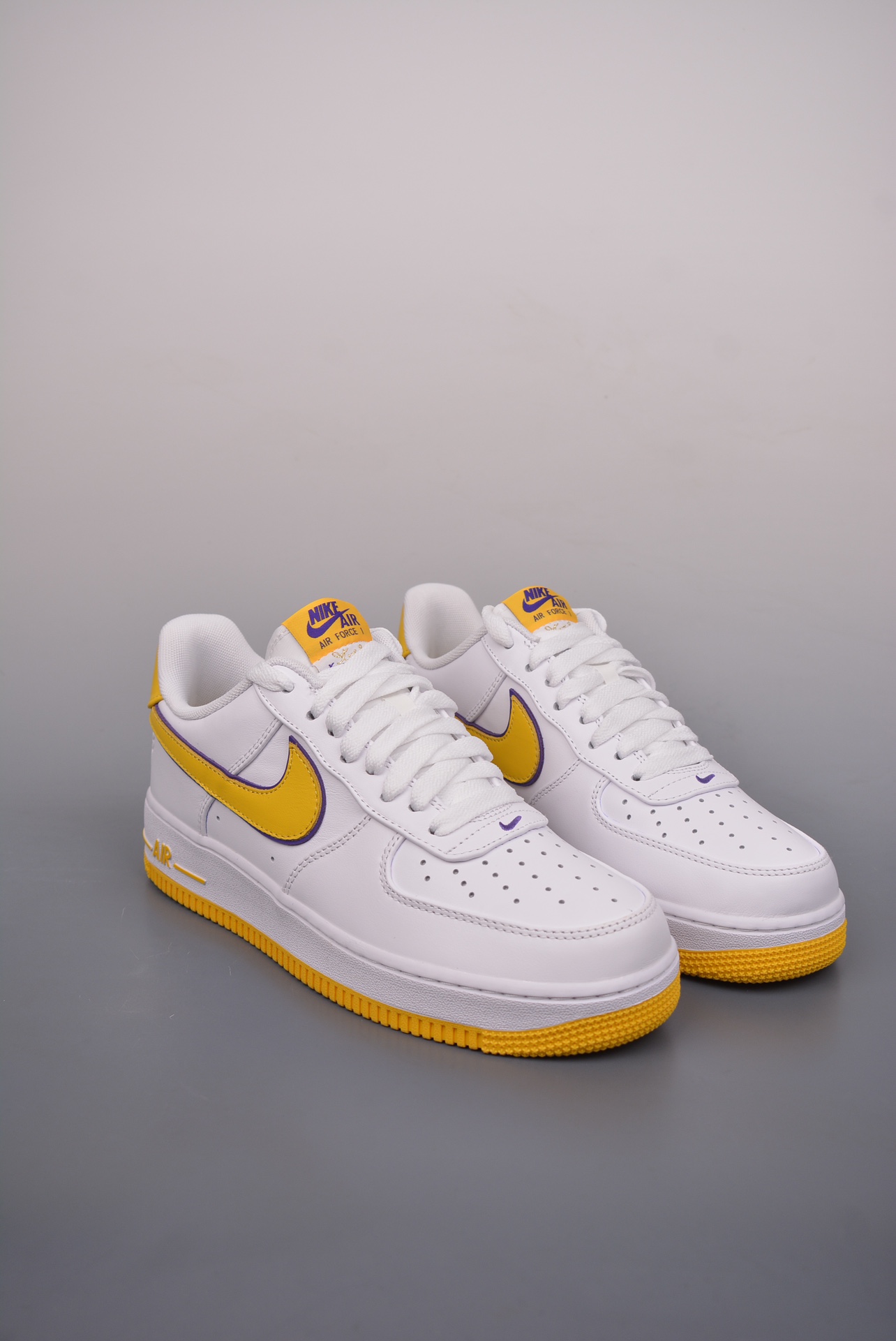 Kobe Bryant x Nike Air Force 1'07 LowWhiteVarsity Maize FZ1151-100