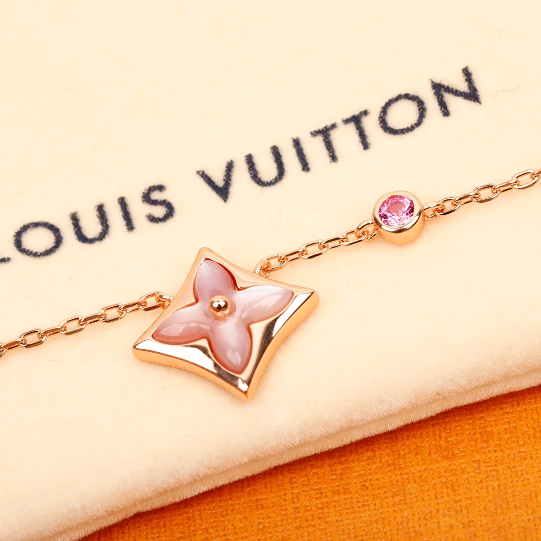 Louis Vuitton Limited Edition Carnelian Necklace