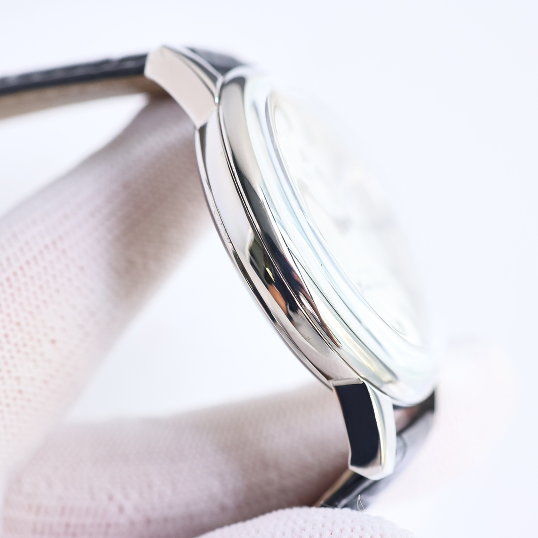 Jaeger-LeCoultre JL Master Ultra-Thin Series