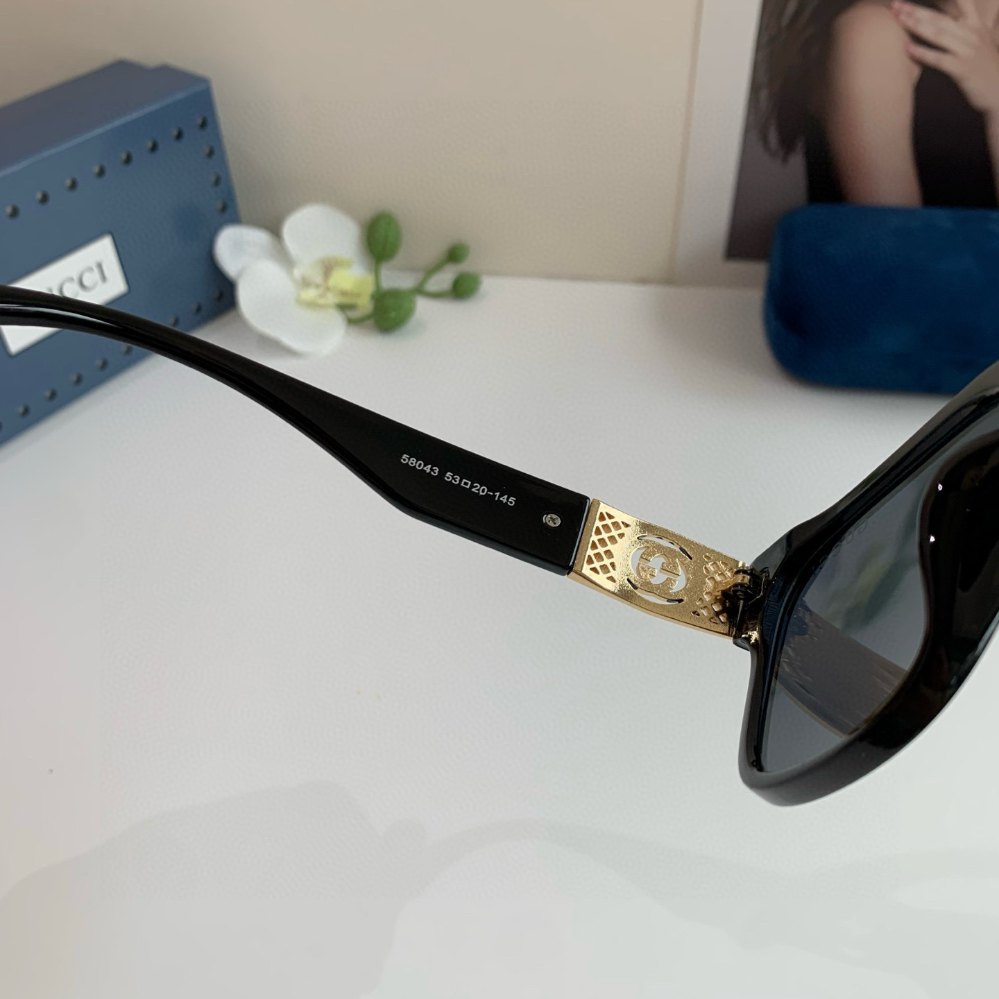 Gucci Round Frame Sunglasses