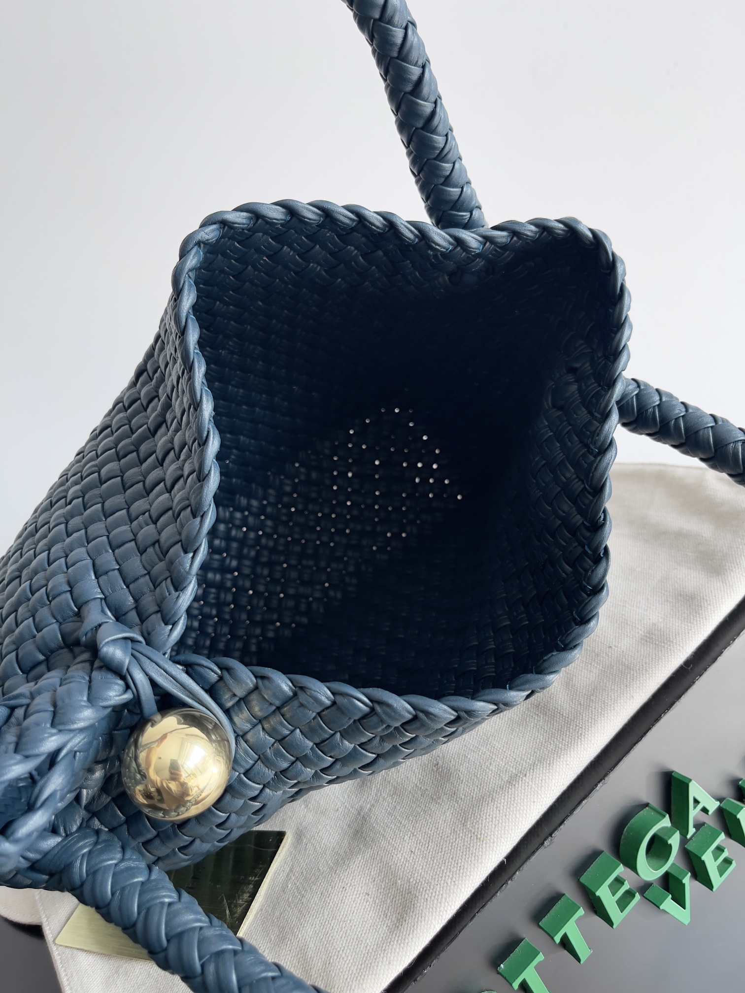Bottega Veneta TOSCA handbag 716974