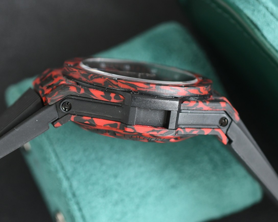 Hublot Big Bang Carbon Fiber Limited Edition