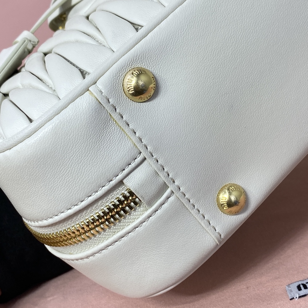 Miu Miu Wander Small Bag 5BC125