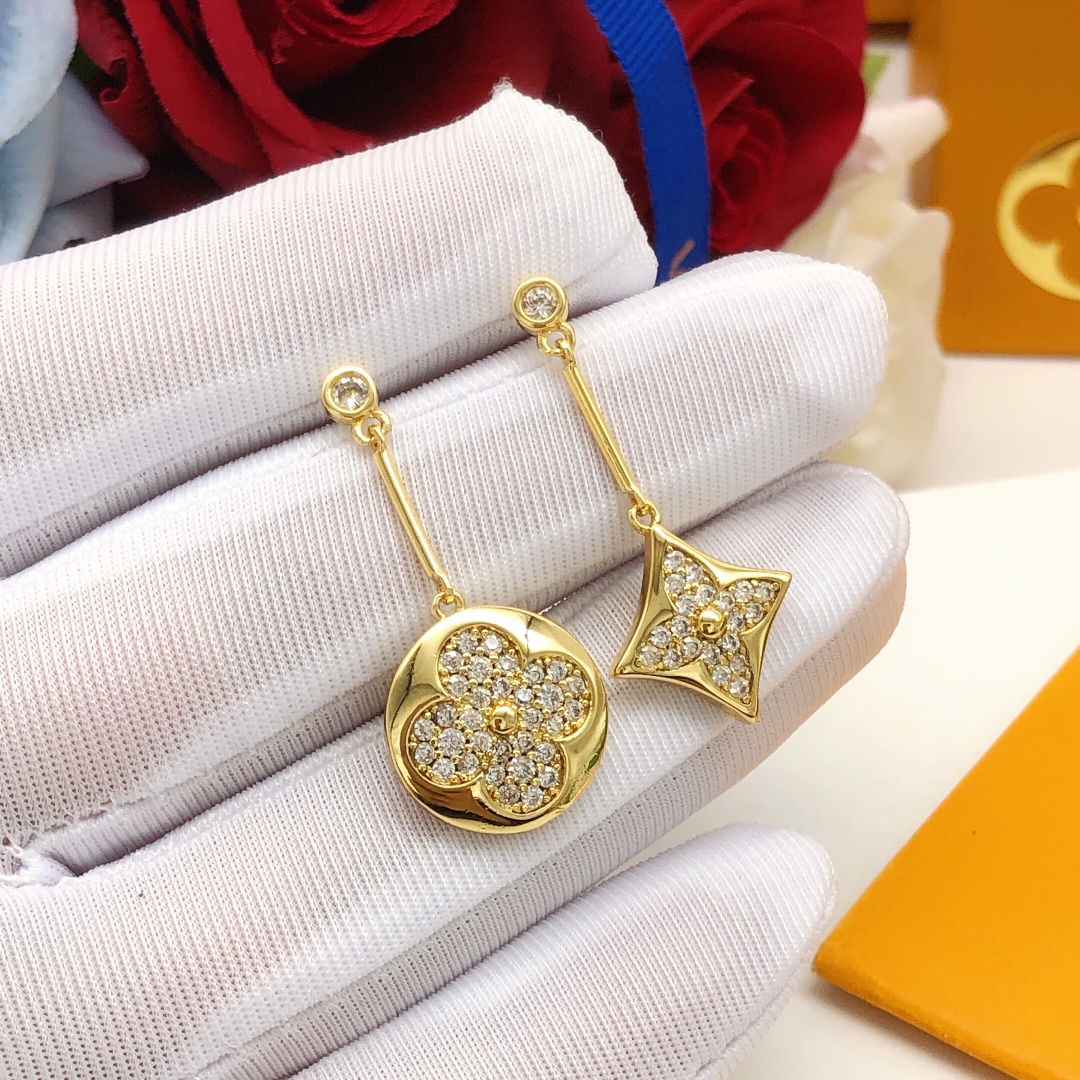Louis Vuitton Diamond Pendant Earrings