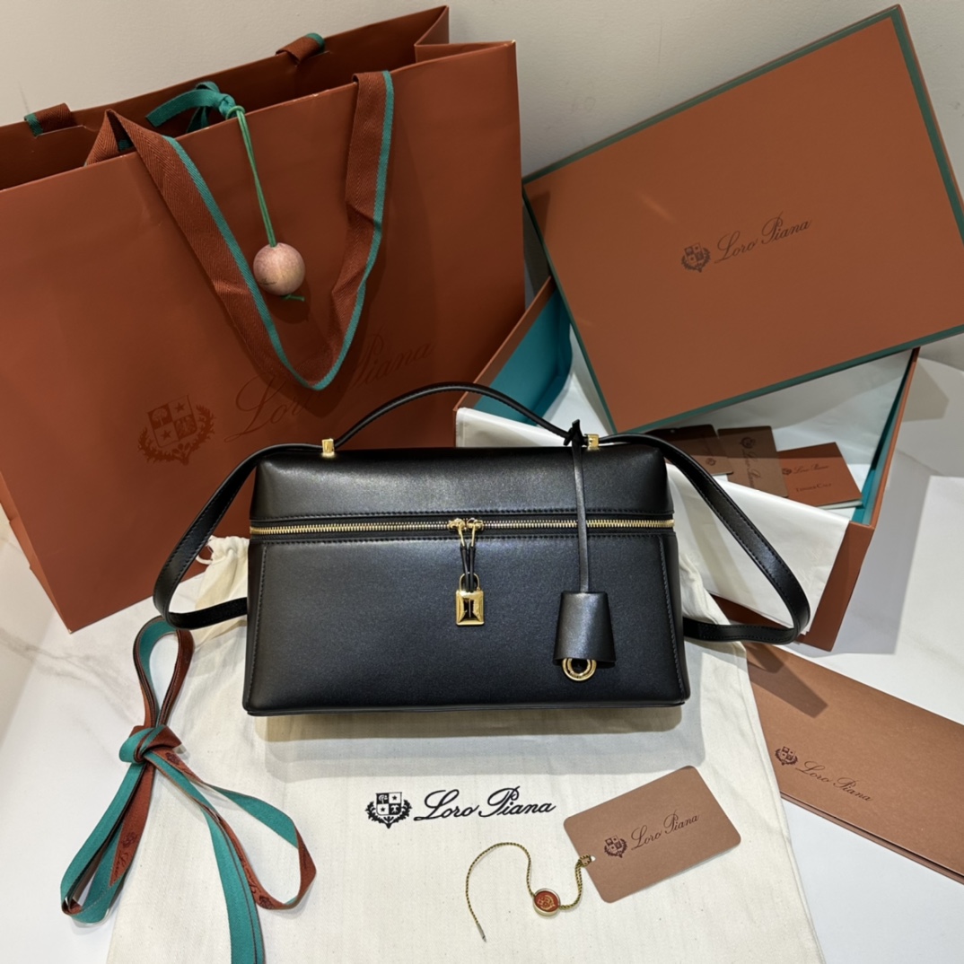 Loro Piana Extra L27 bag