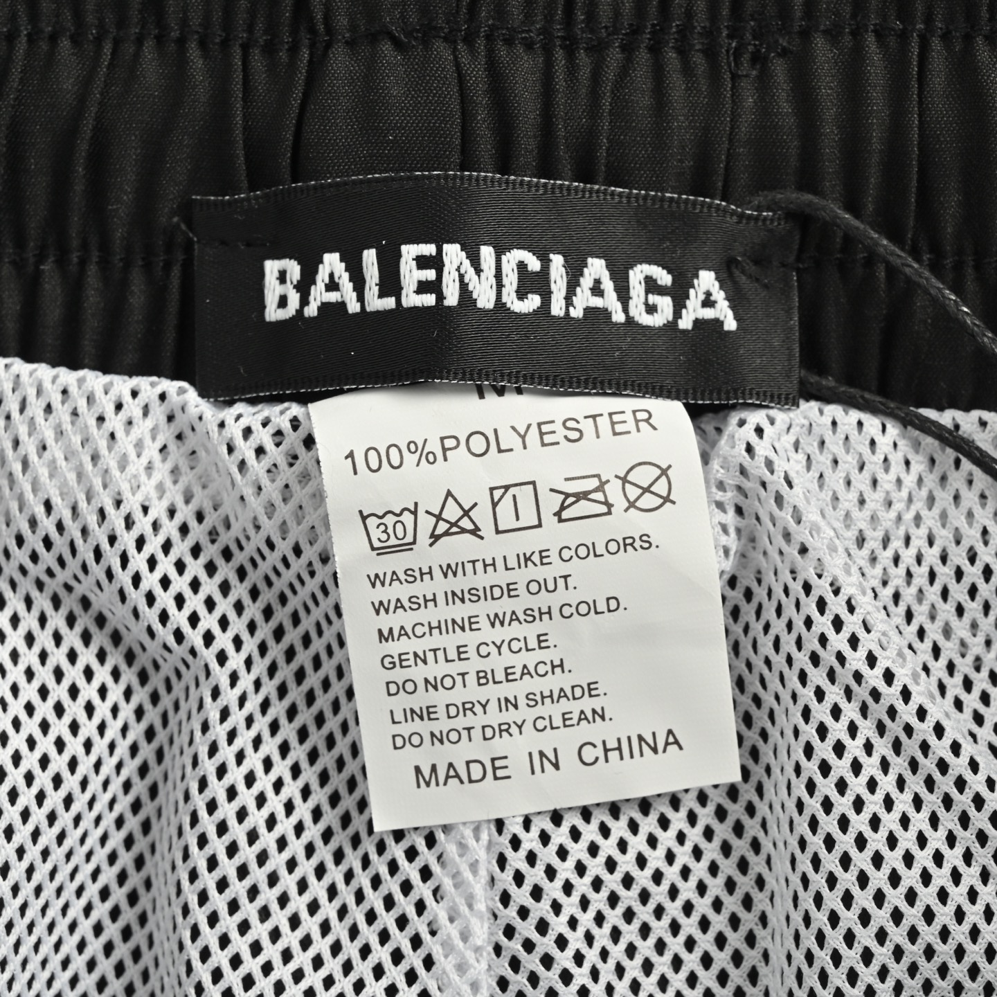 Balenciaga 25ss lock-embroidered beach shorts