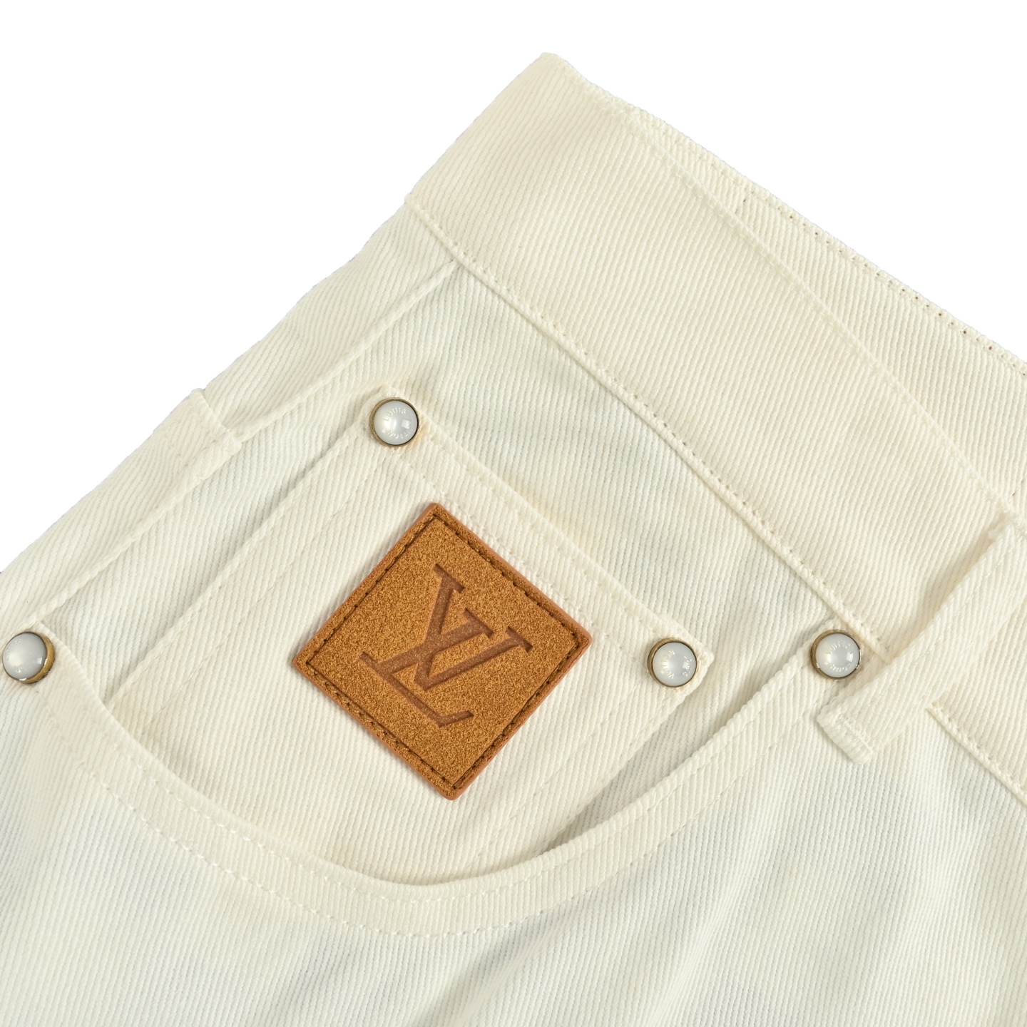 Louis Vuitton 25Fw jeans with embroidered logo on the back pocket