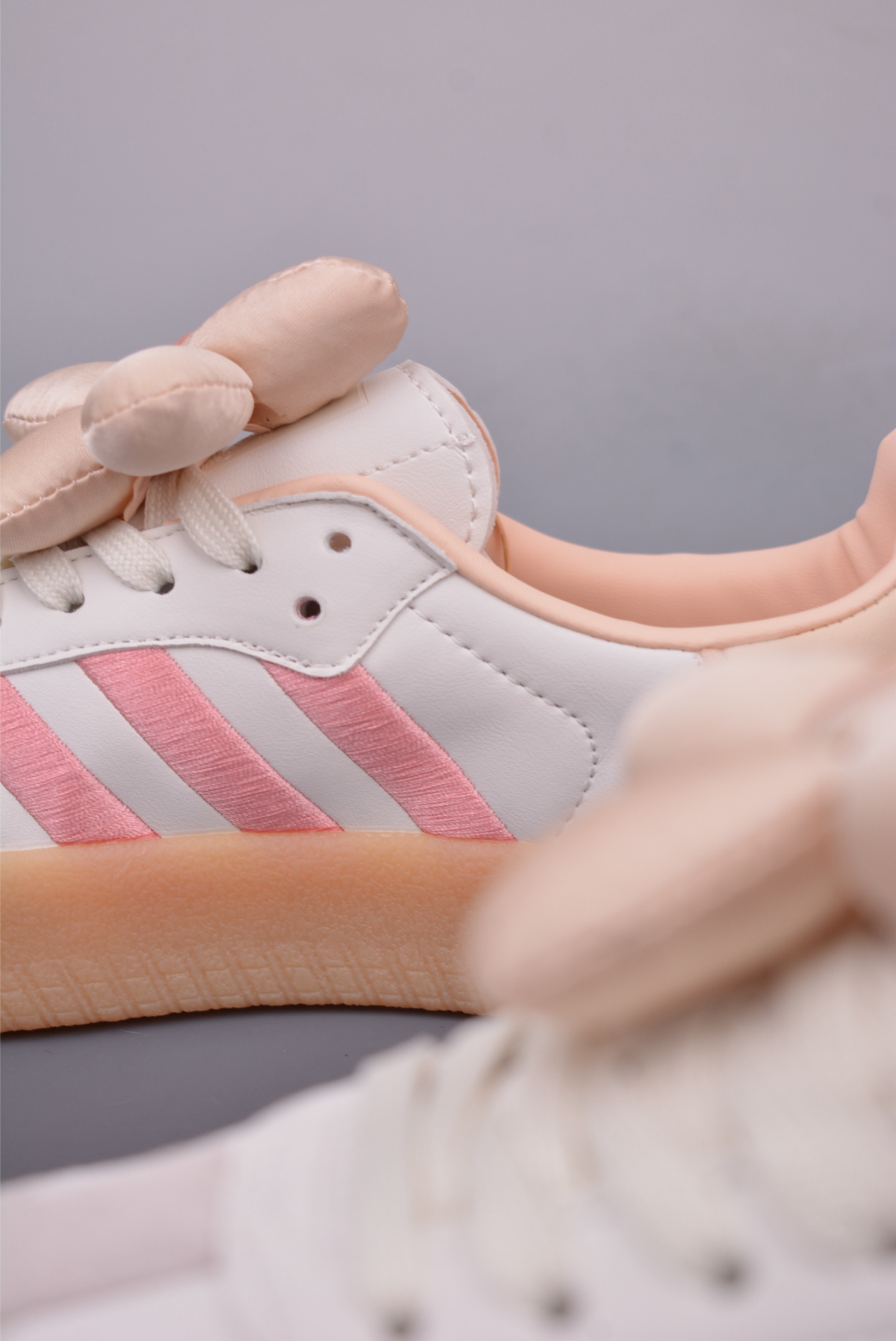 Adidas Originals SambaeBeigePink JR3334