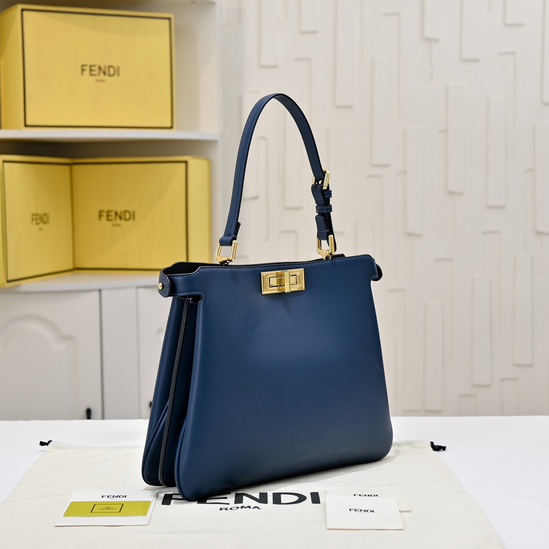 FENDI ekaboo Soft medium handbag 8801