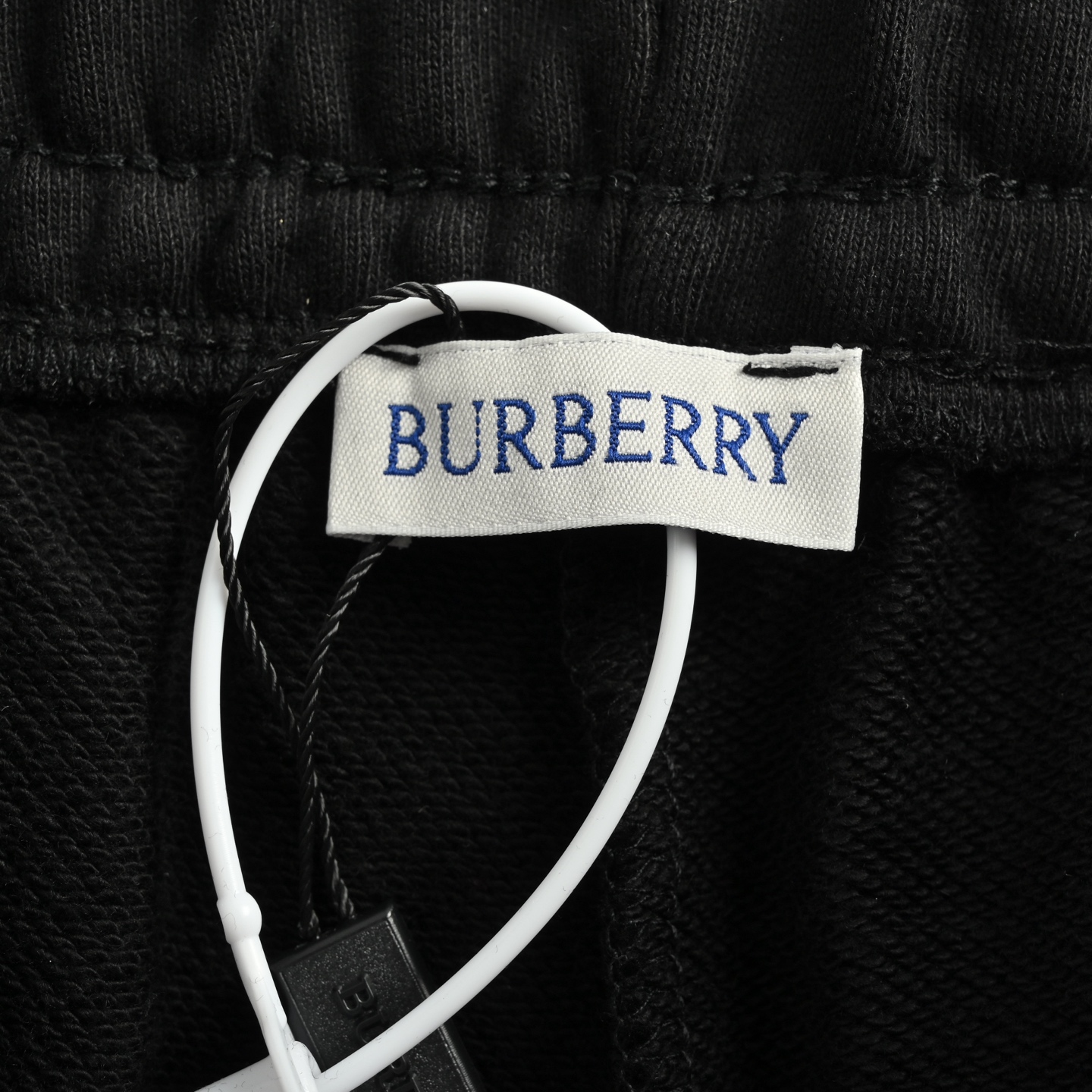 Burberry 25ss circle horse print shorts