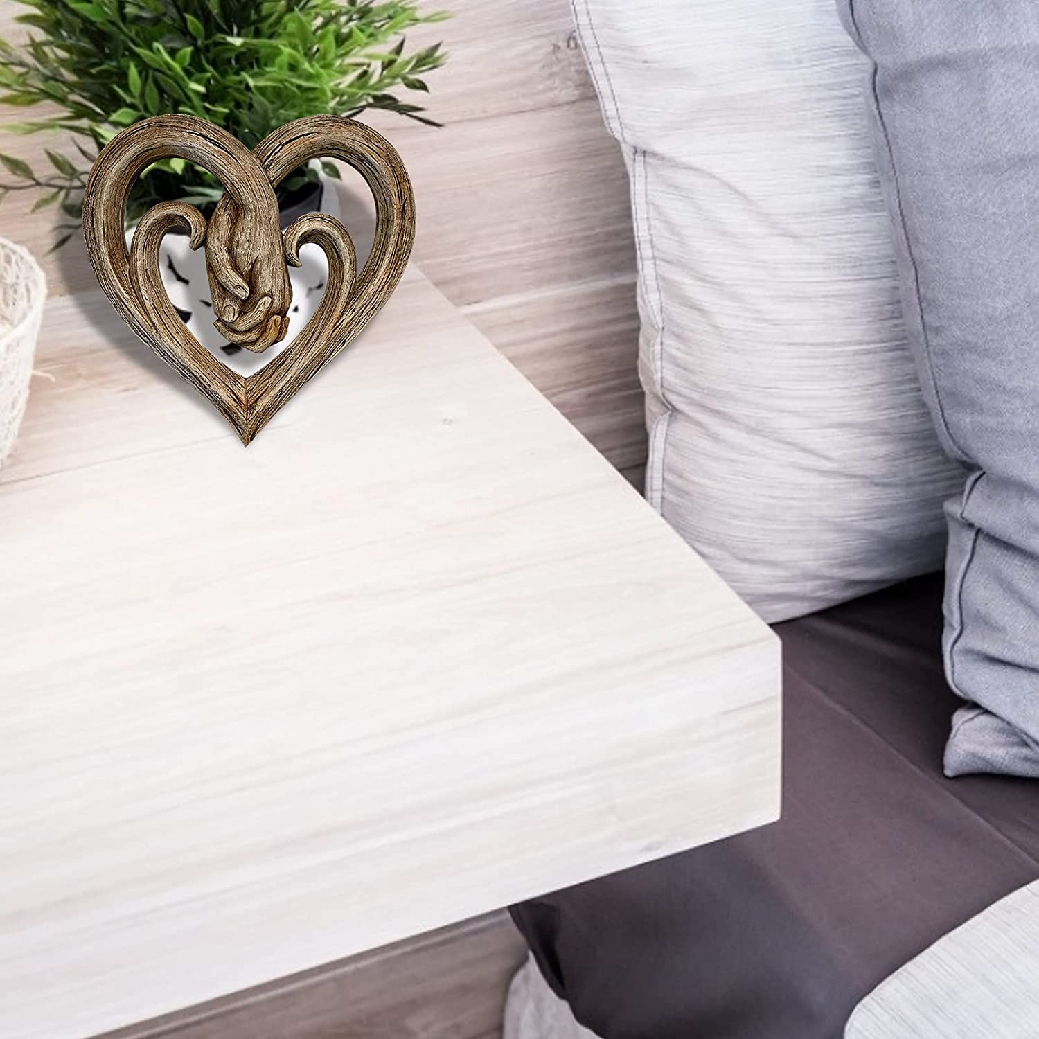 Heart Holding Hands Wall Decor - Forever Love(48% OFF)