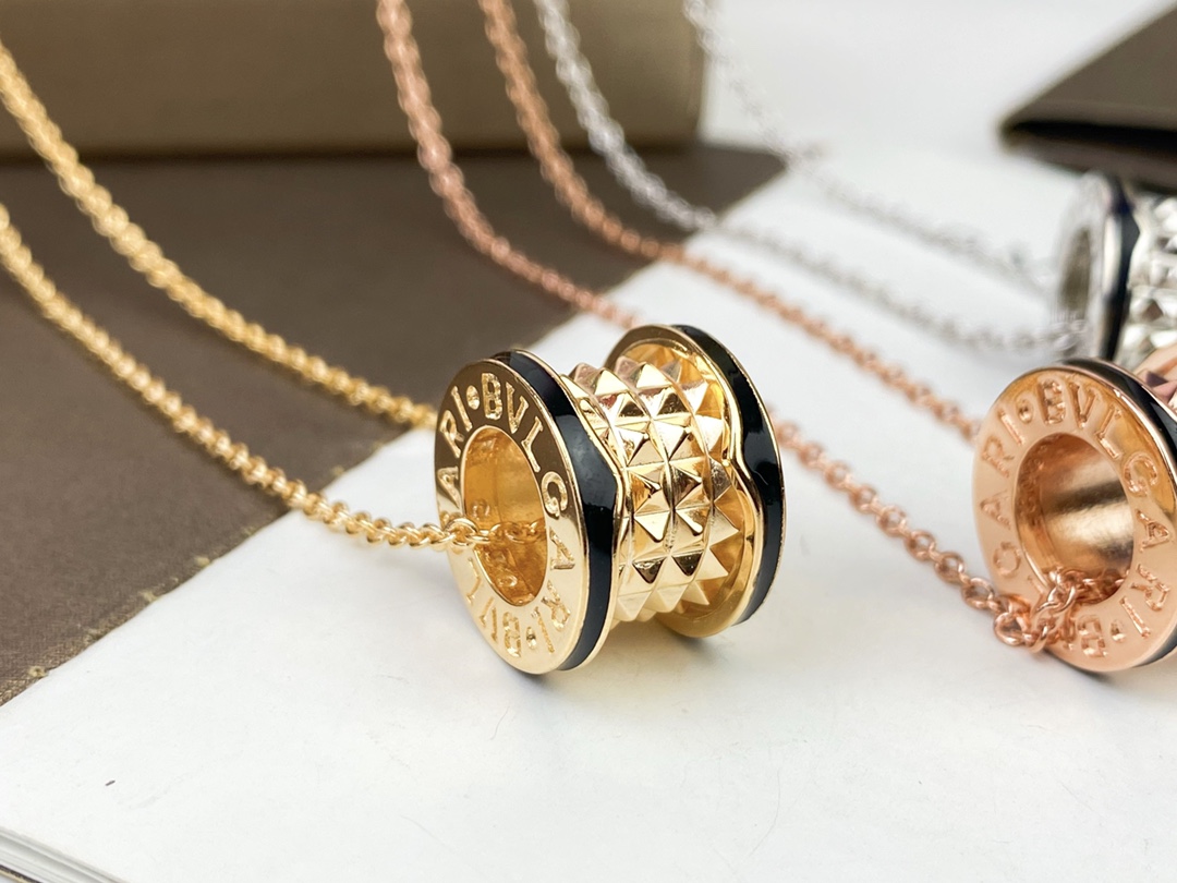 Bulgari LGARI B.zero 1 ro series rivet ceramic necklace