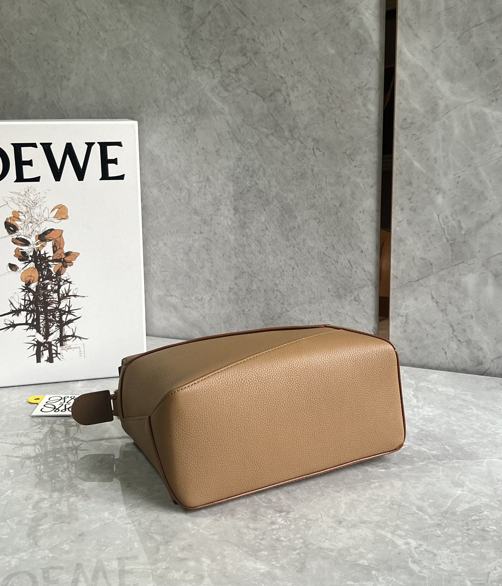 Loewe suede colorblocked zzle bag 0681