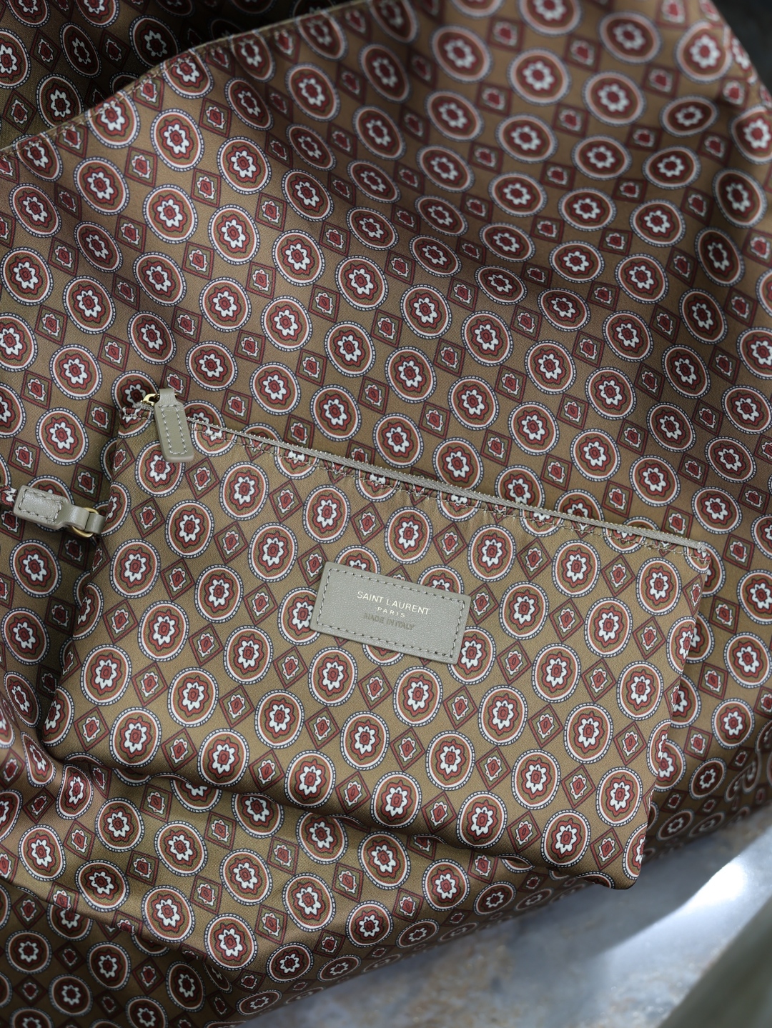 Yves Saint Laurent AMALIA·Jacquard Handbag 834750