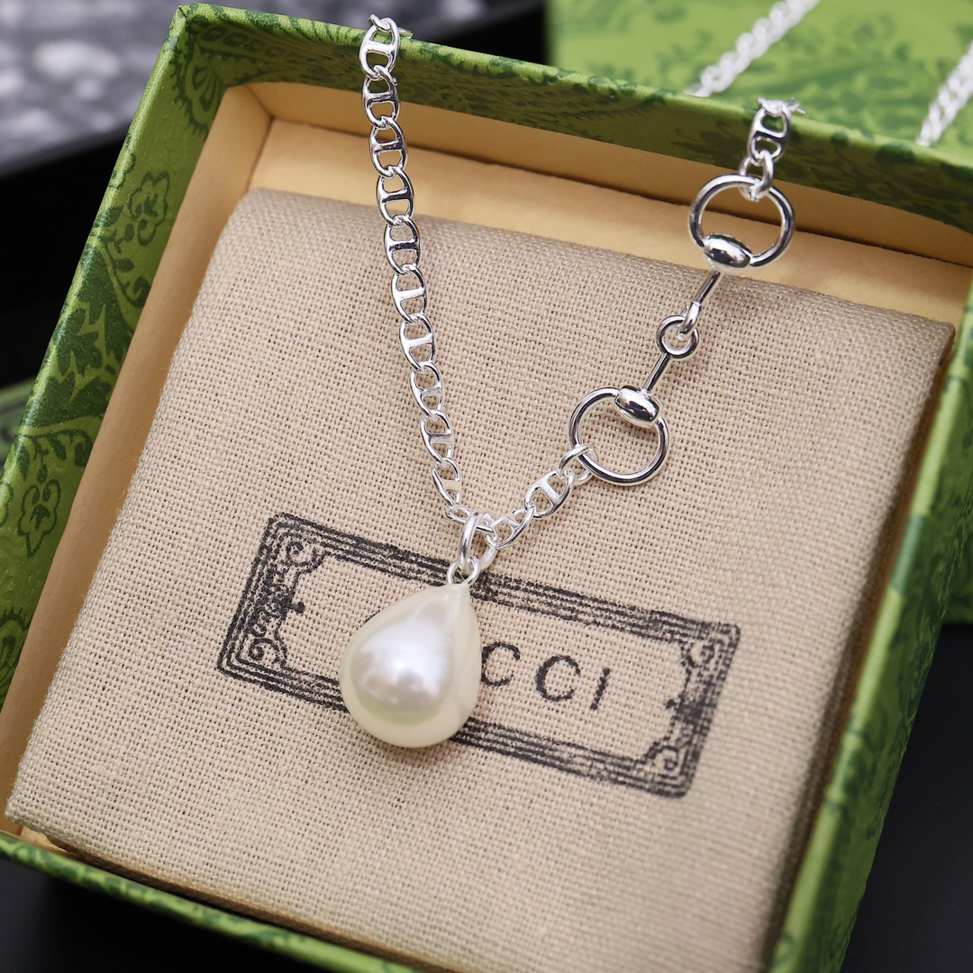 Gucci Pearl Charm Silver Necklace