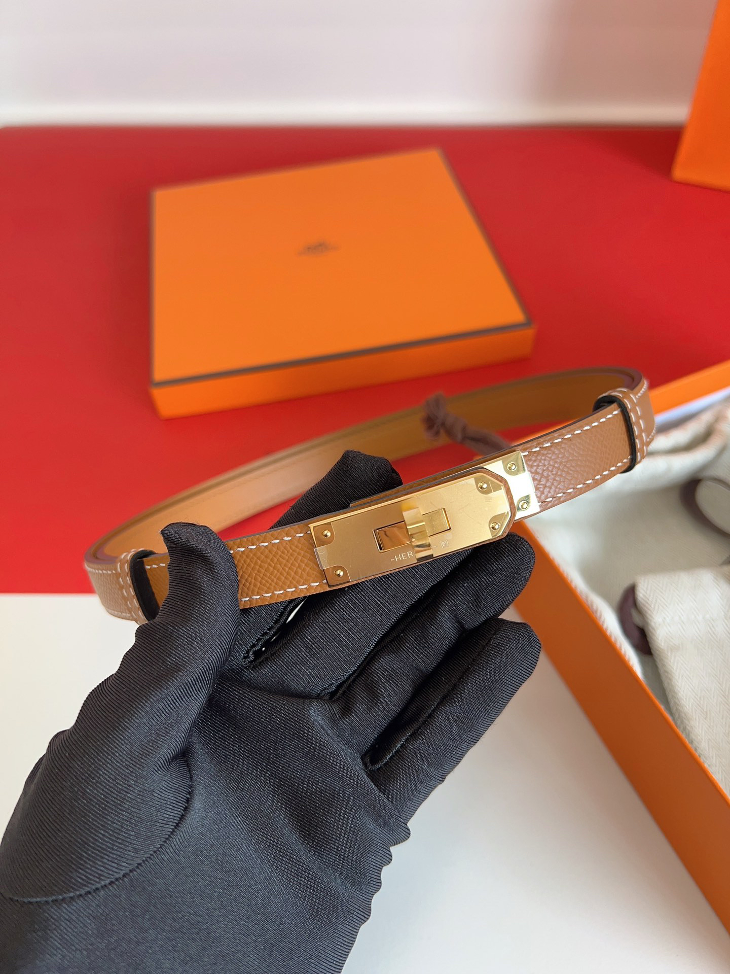 Hermès Kelly Women's Belt 1.8cm Width