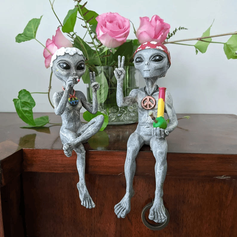 Funny Alien Artwork