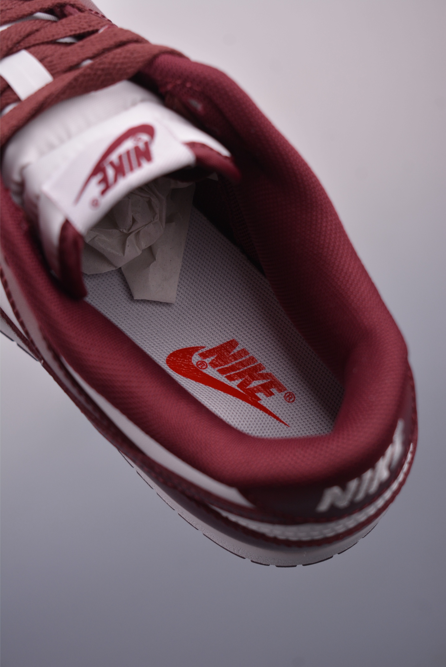 Nike SB Dunk Low Pro PRM sneakers 