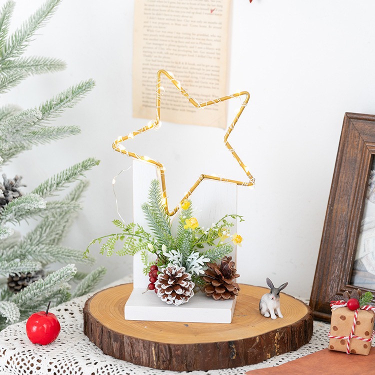 🎄Handcrafted LED Star Pinecone Christmas Decorations with Wooden Base
