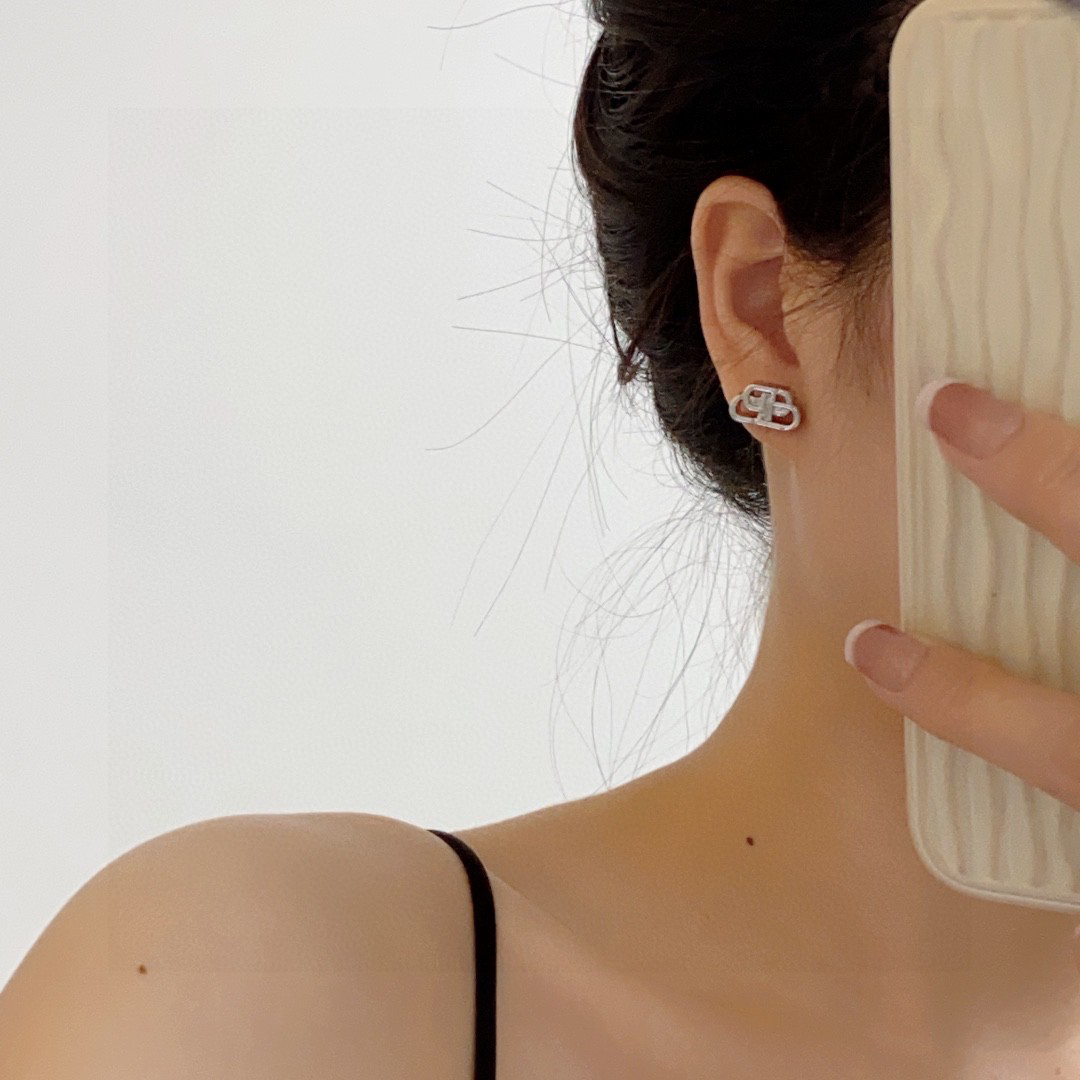 Balenciaga new BB small earrings