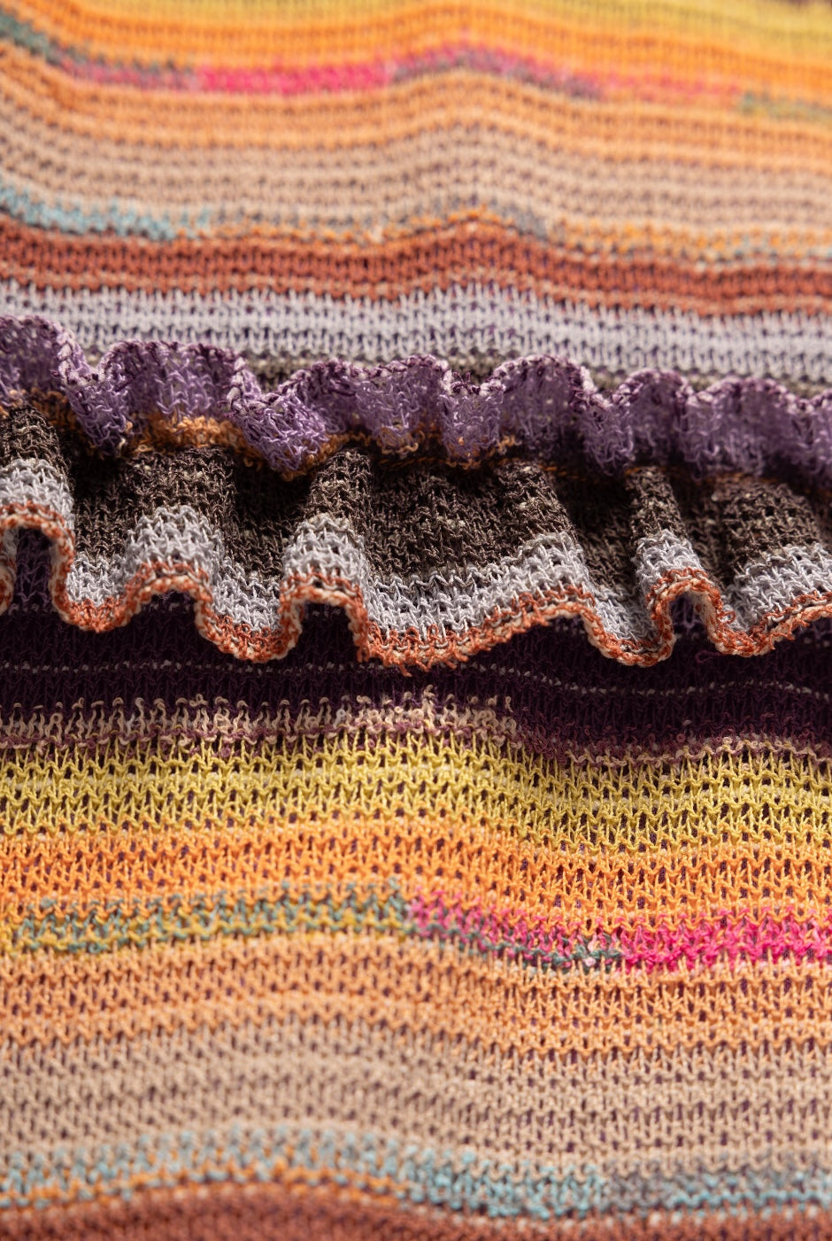 Falda midi tejida multicolor