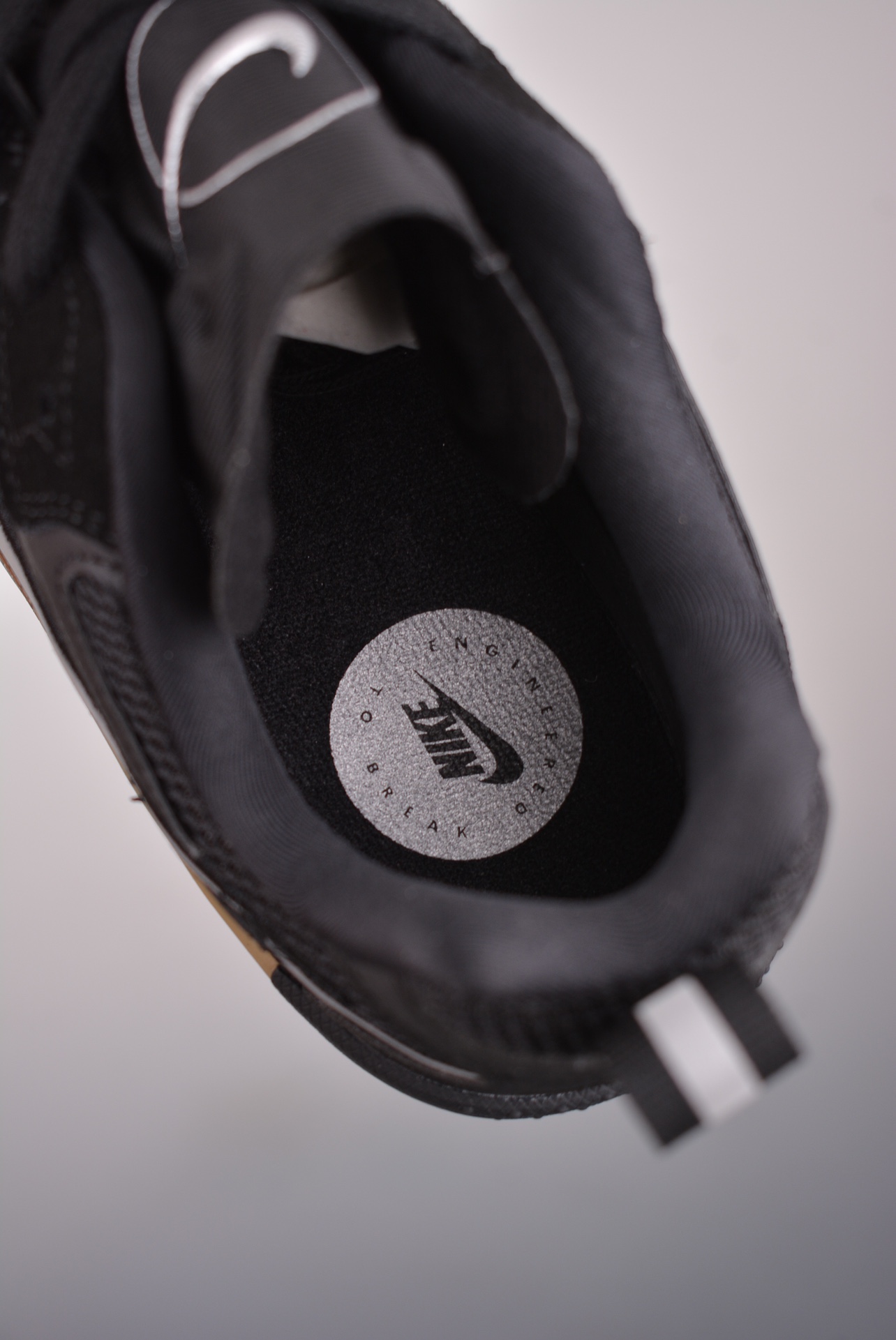 Futura x Nike Jam Breaking Black White Brown FZ8966