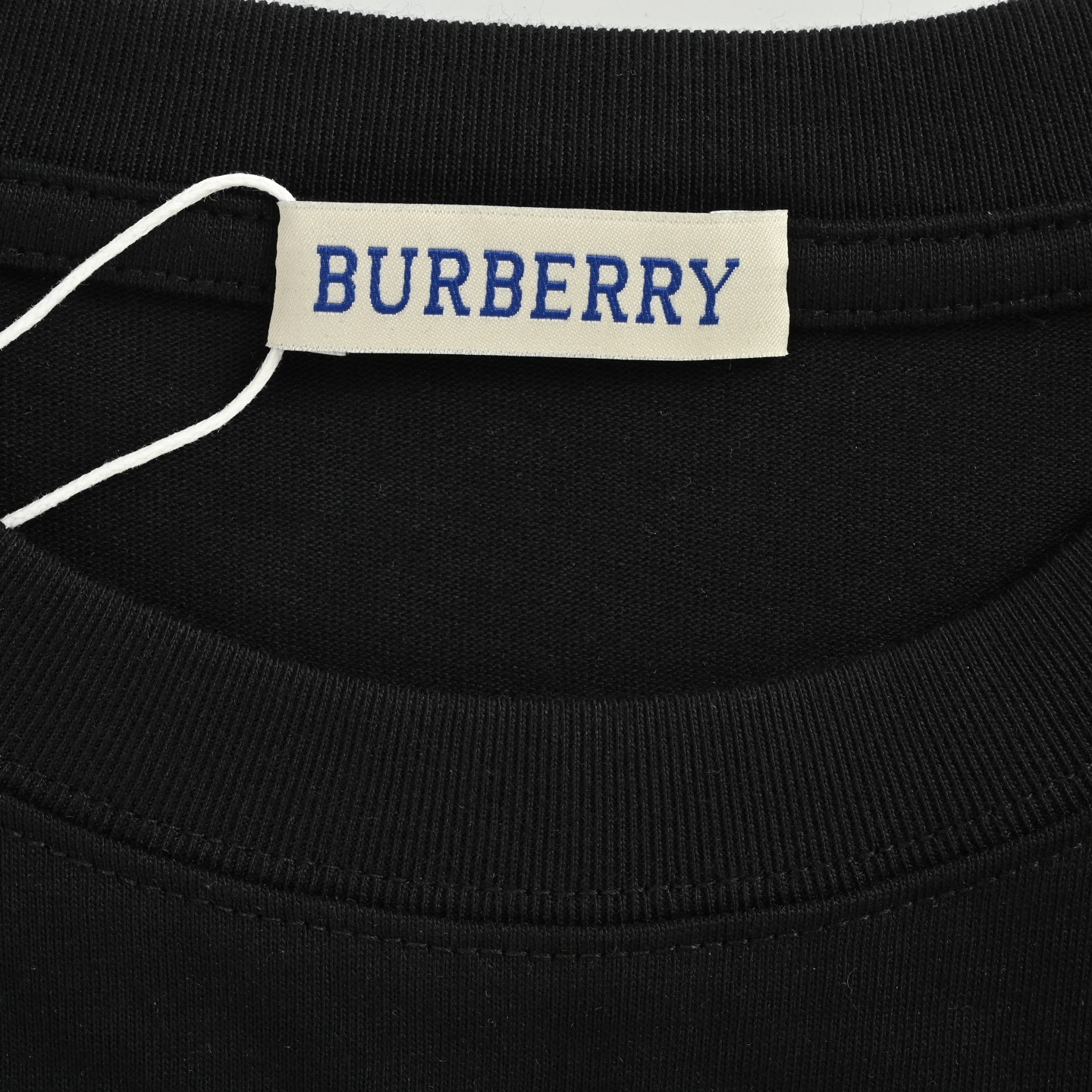 Burberry 25ss short-sleeved shirt with horse patch on the shoulder