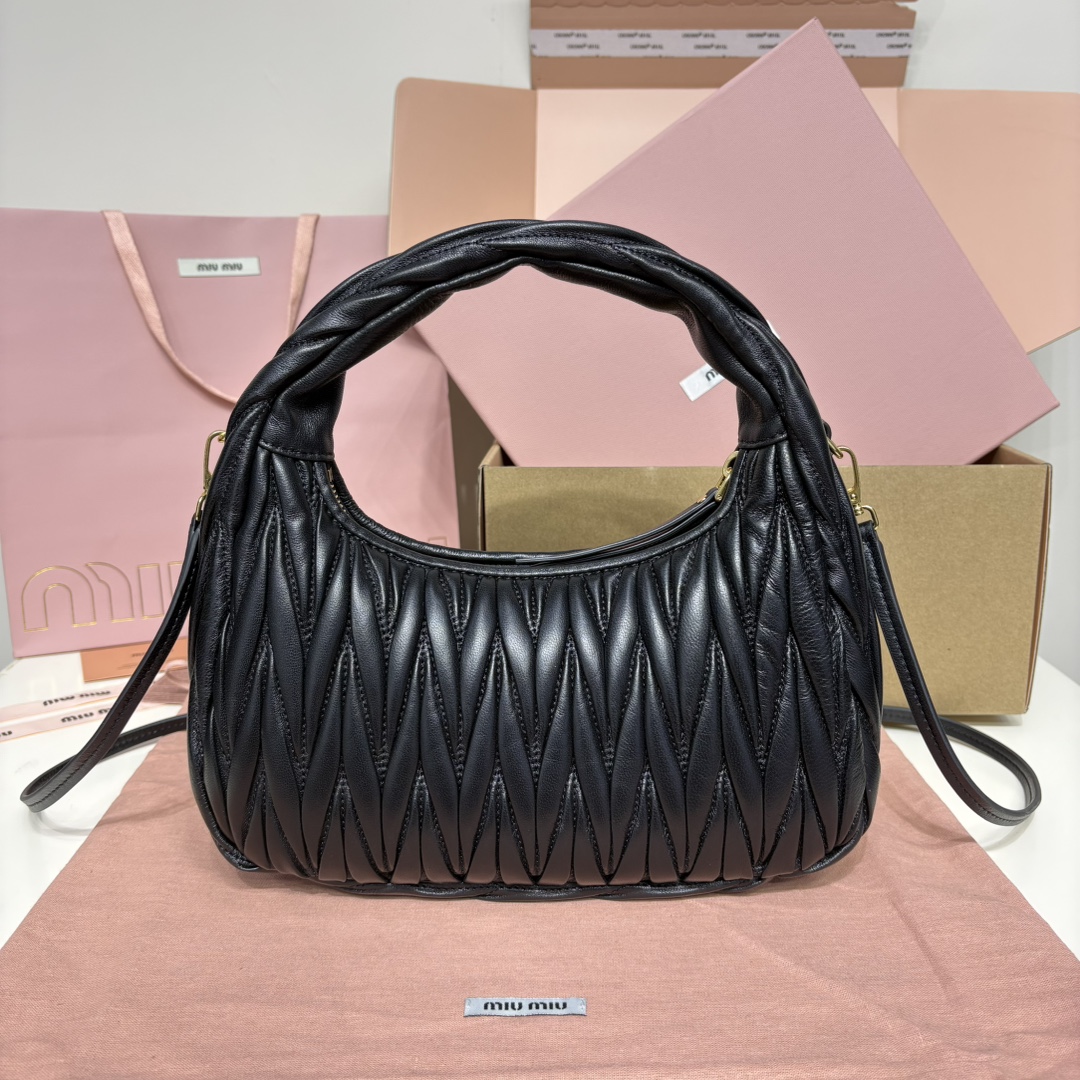 Miu Miu Wander Medium Handbag 5BC153