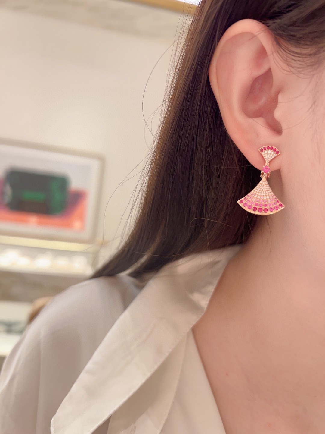 Bulgari fan-shaped diamond earrings