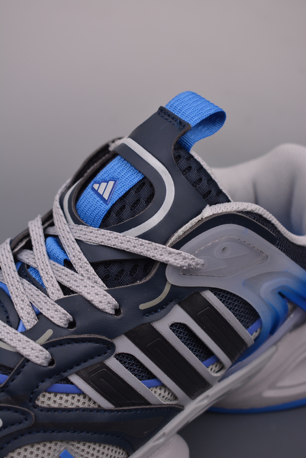 Adidas XLG Runner Deluxe Navy Blue Gray Blue JR8079