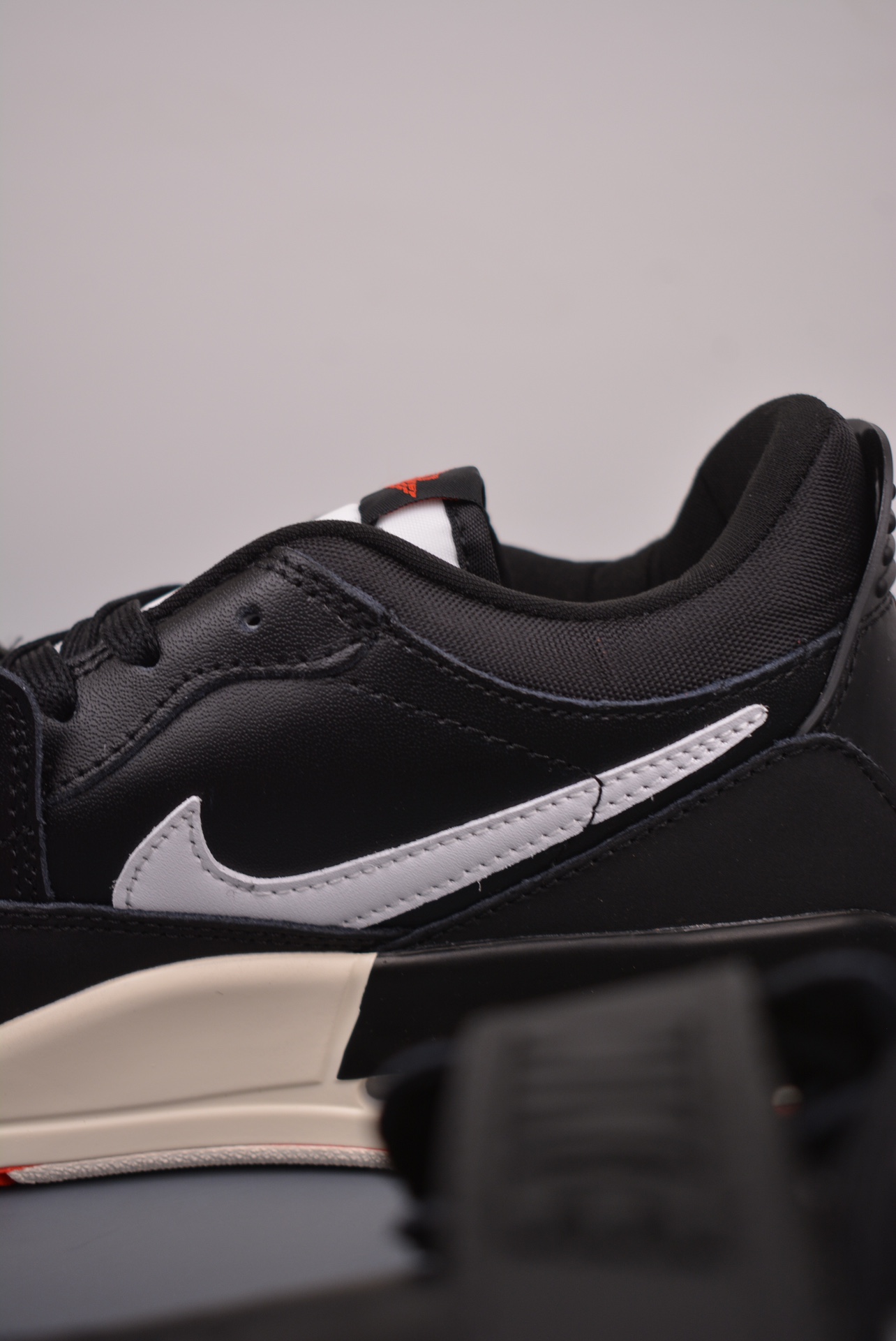 Air Jordan Legacy 312 Low Black Sail University Red HJ9029-010