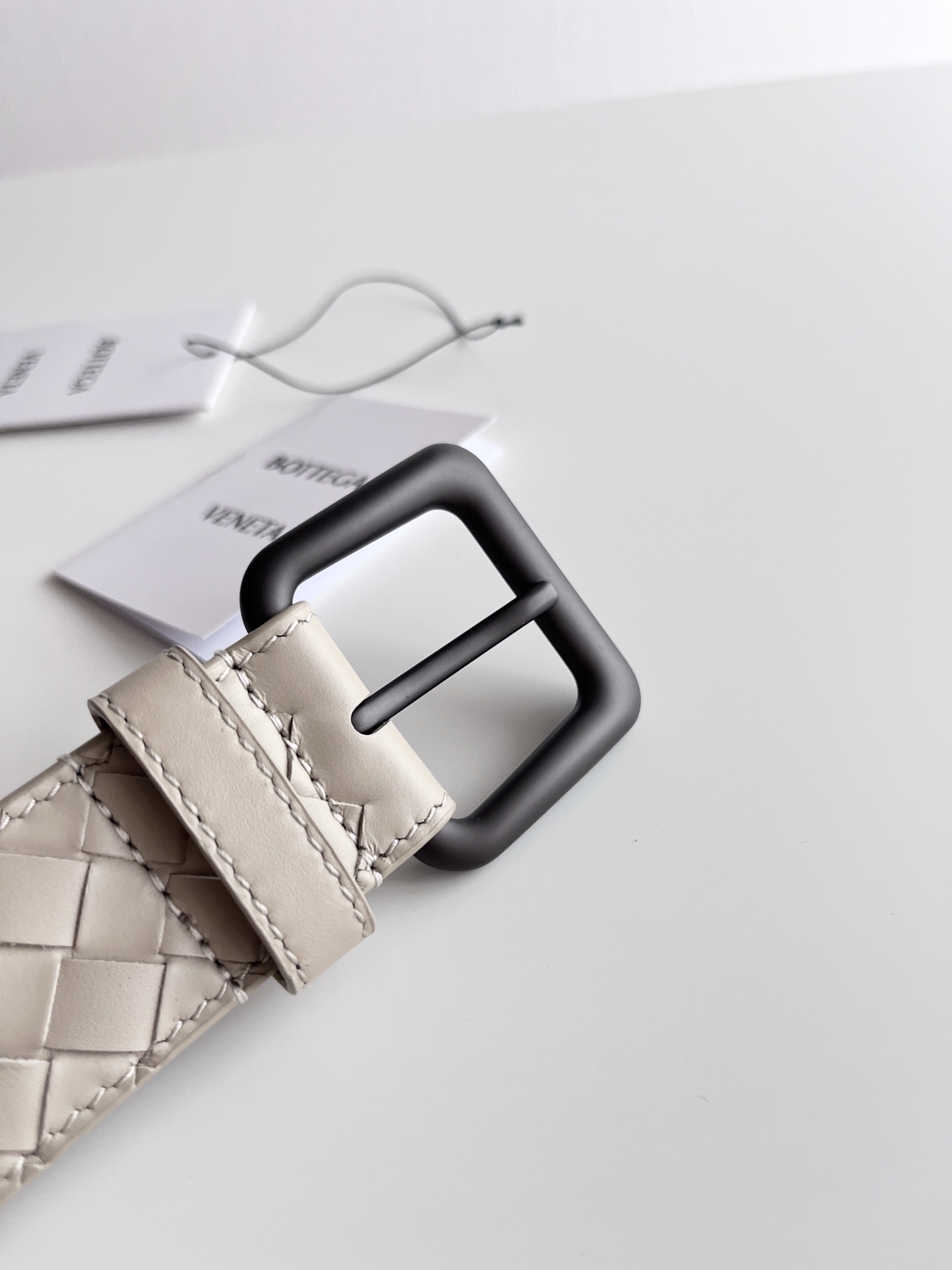 Bottega Veneta frosted pin buckle woven cowhide double-sided belt 3.5cm wide