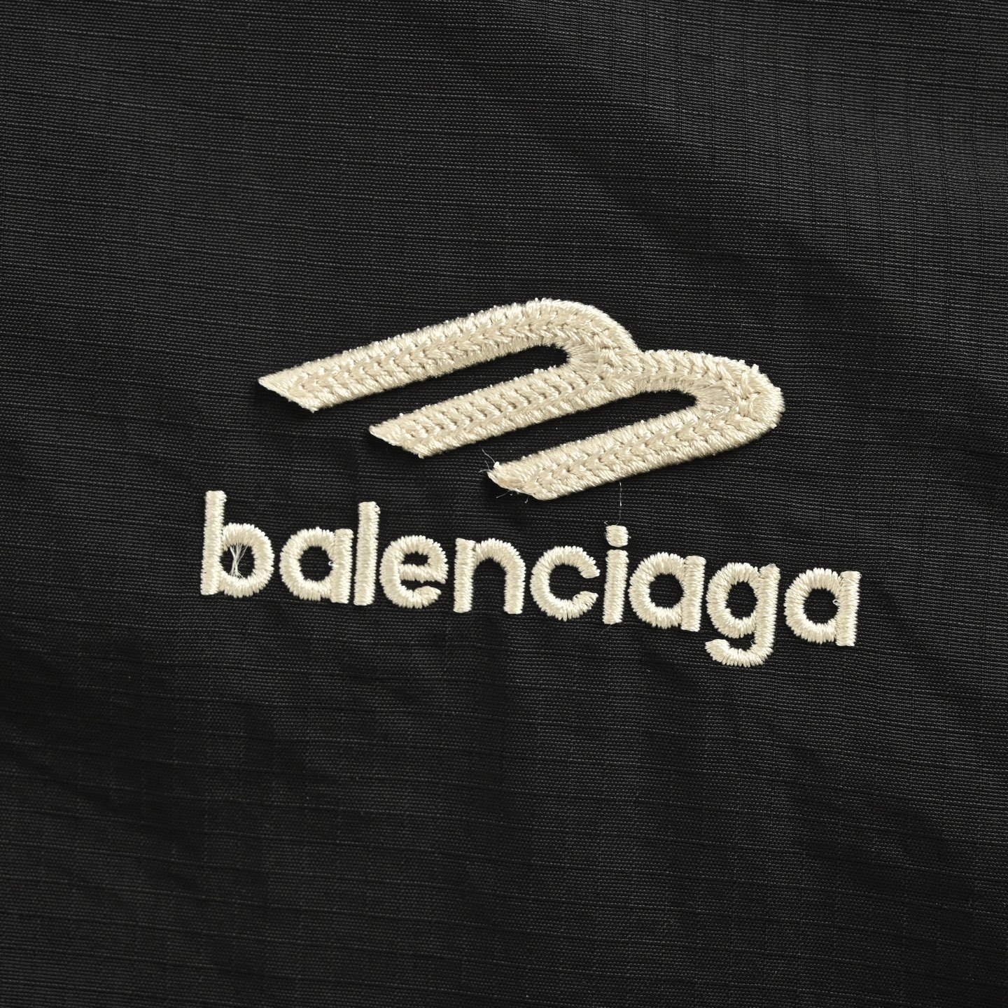 Balenciaga 25Fw 3M embroidered hooded jacket