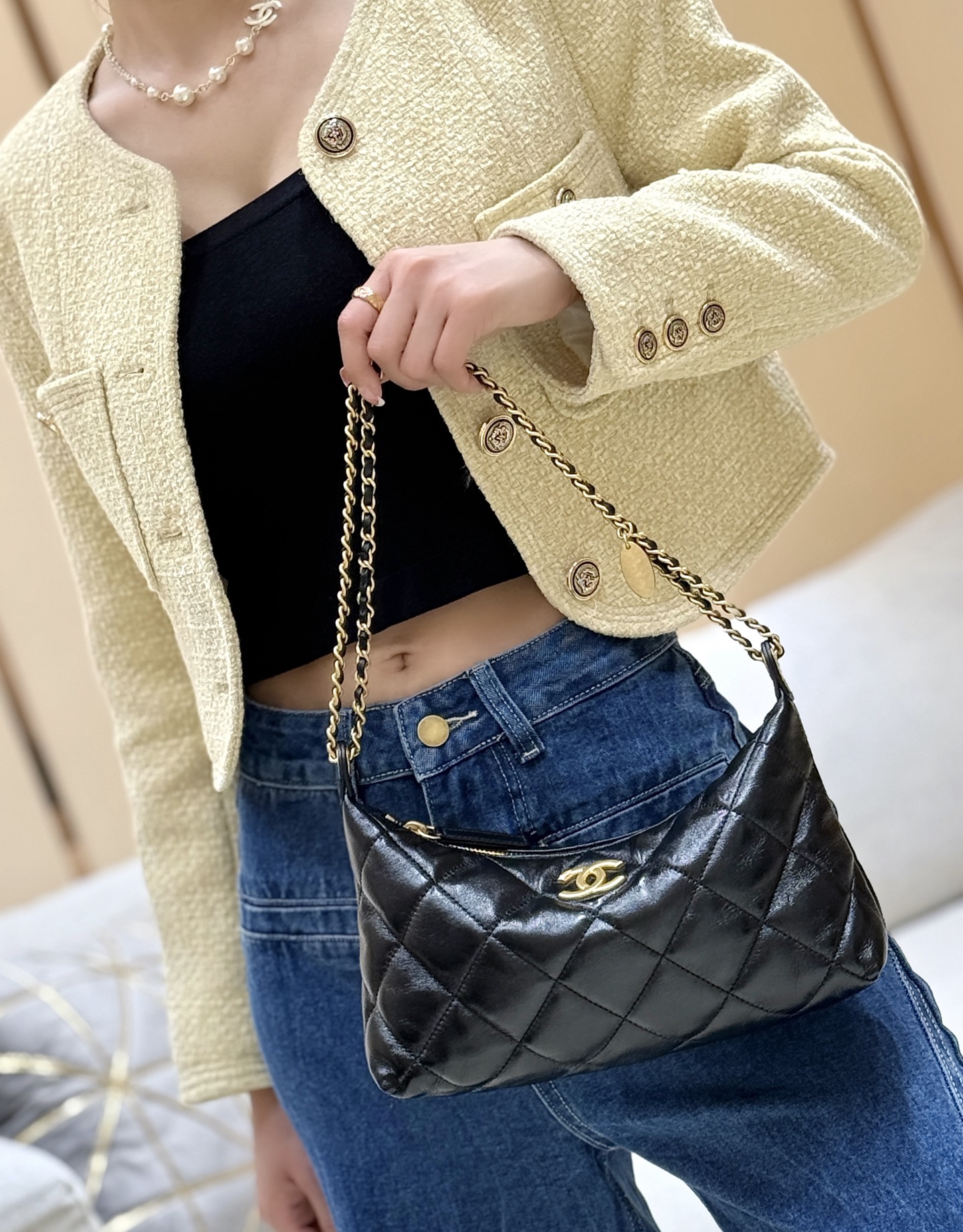 Chanel 25S spring and summer series hobo underarm bag AS5528 00118