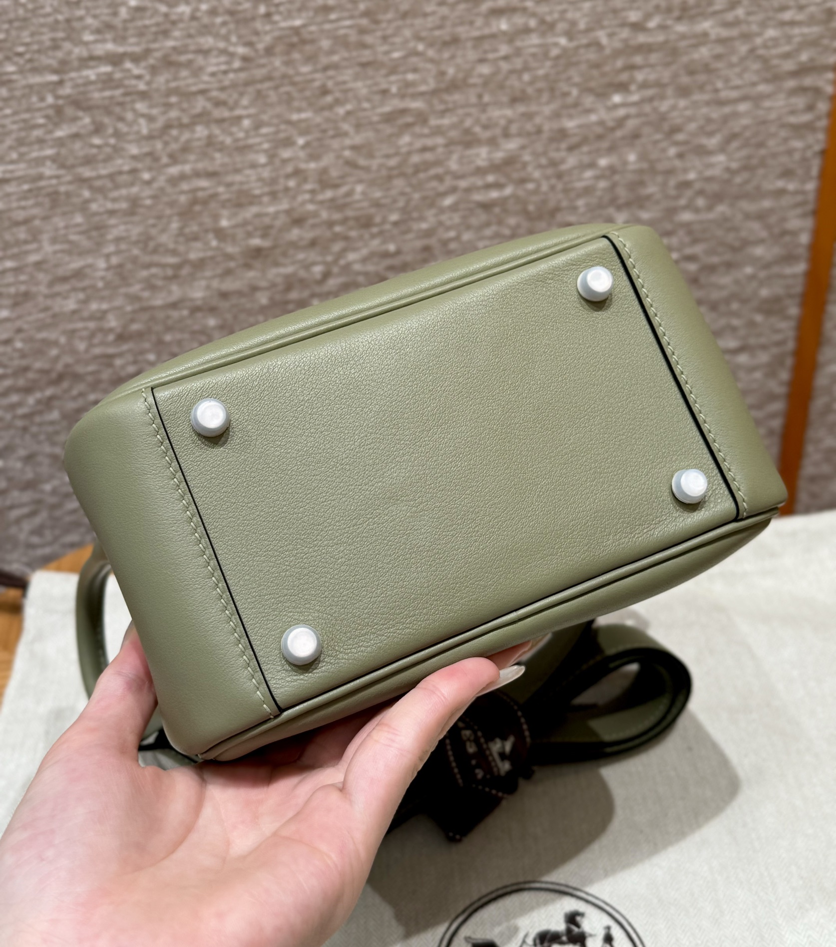 Hermès Lindy Q1Sauge Handbag (Handmade to Order)