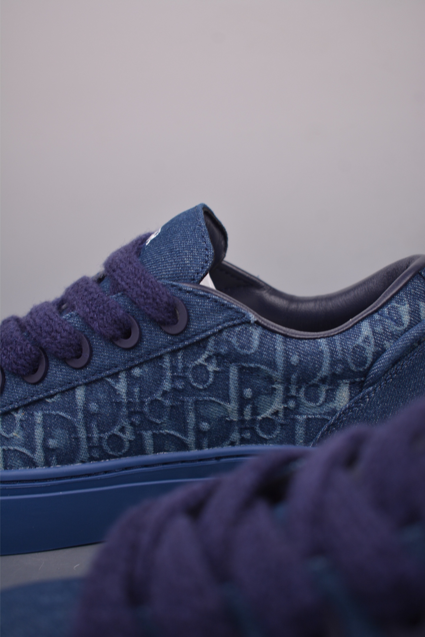 Dior B33 Low Top Sneakers Denim CD Re-Image 3SN303ZWL1111