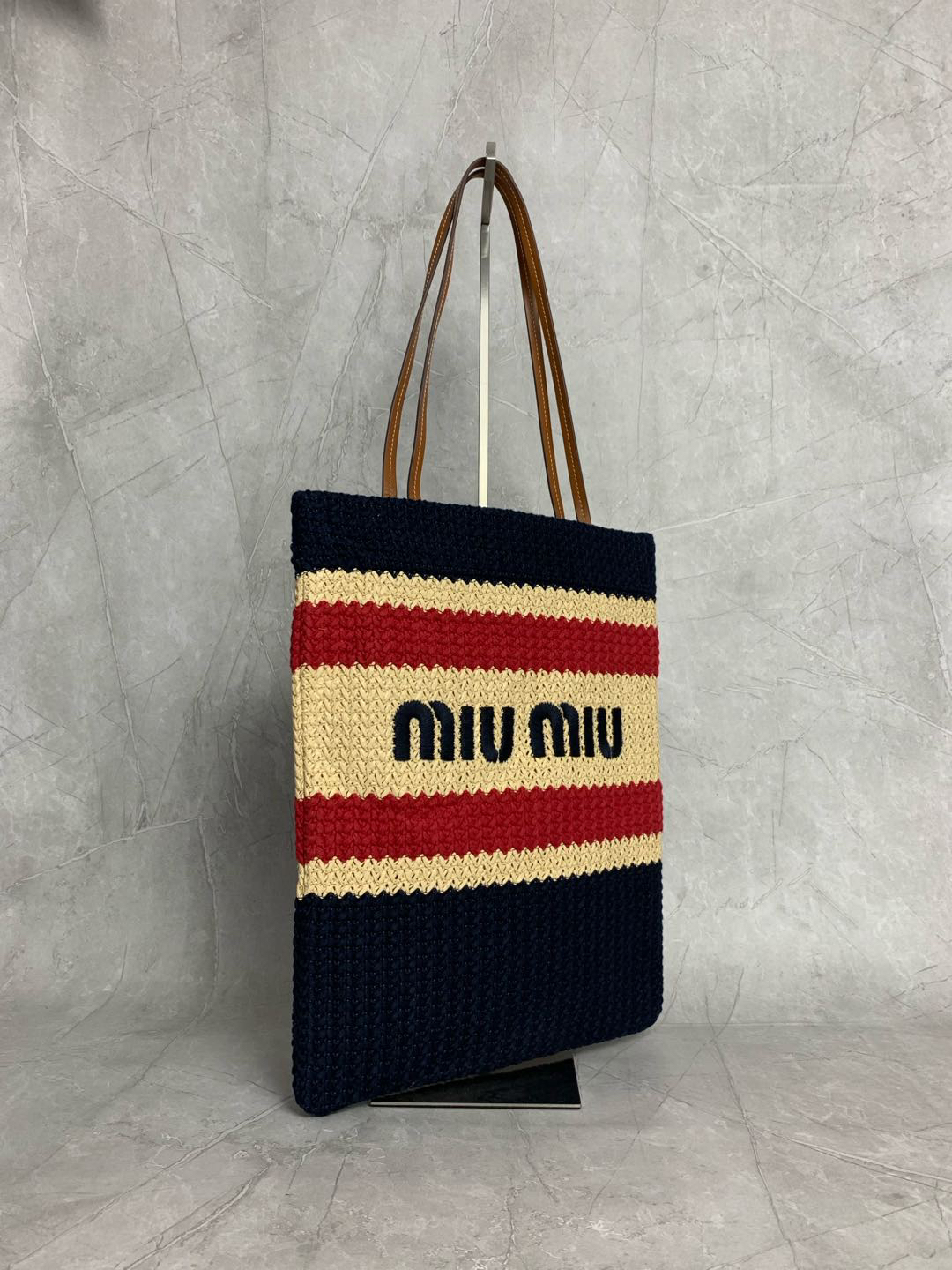Miu Miu vertical embroidered handbag 5BG248
